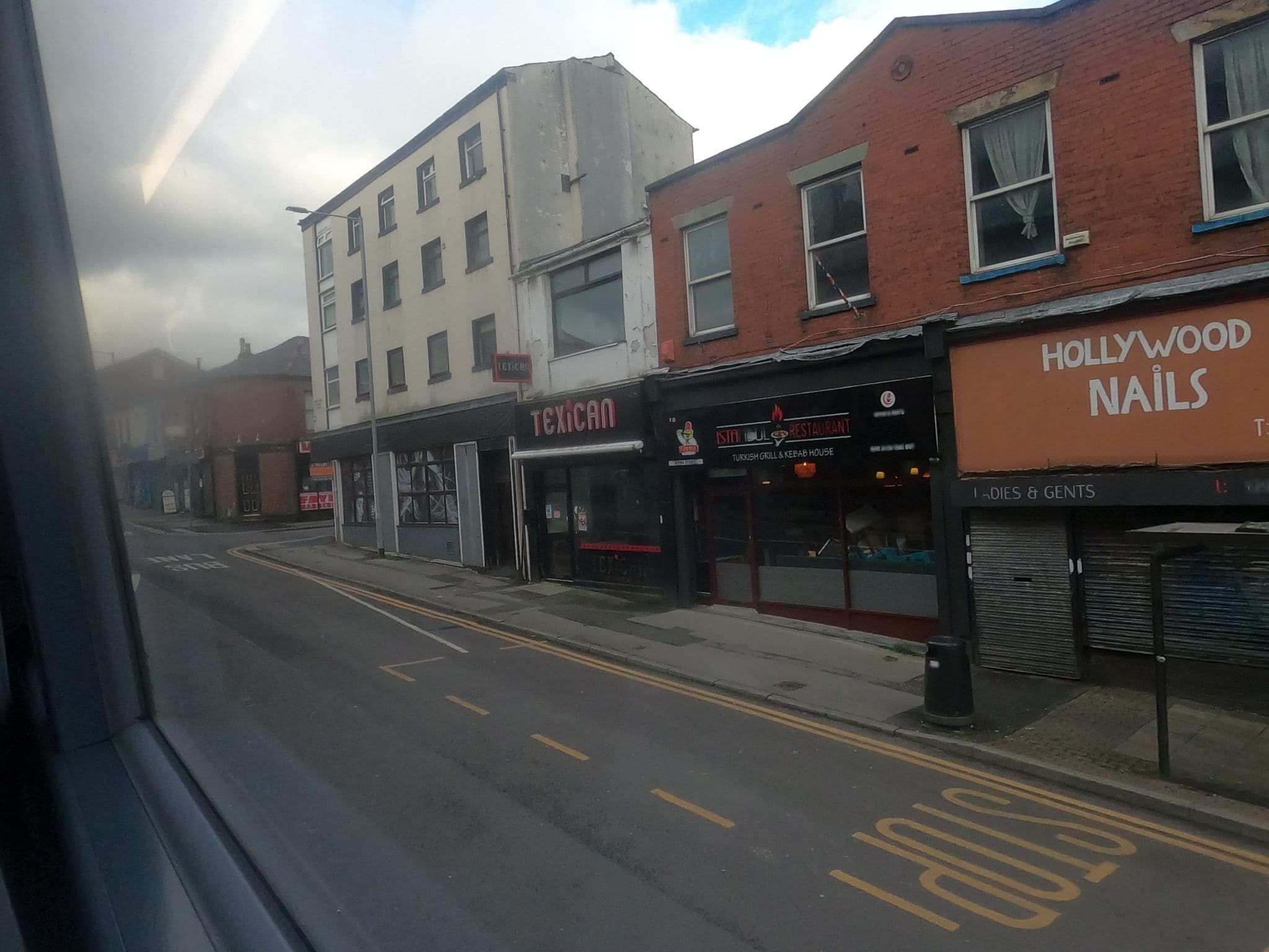 Street view near Bolton Moat House Hotel Manchester, Bolton — © tonys999 (CC BY-SA · Mapillary)