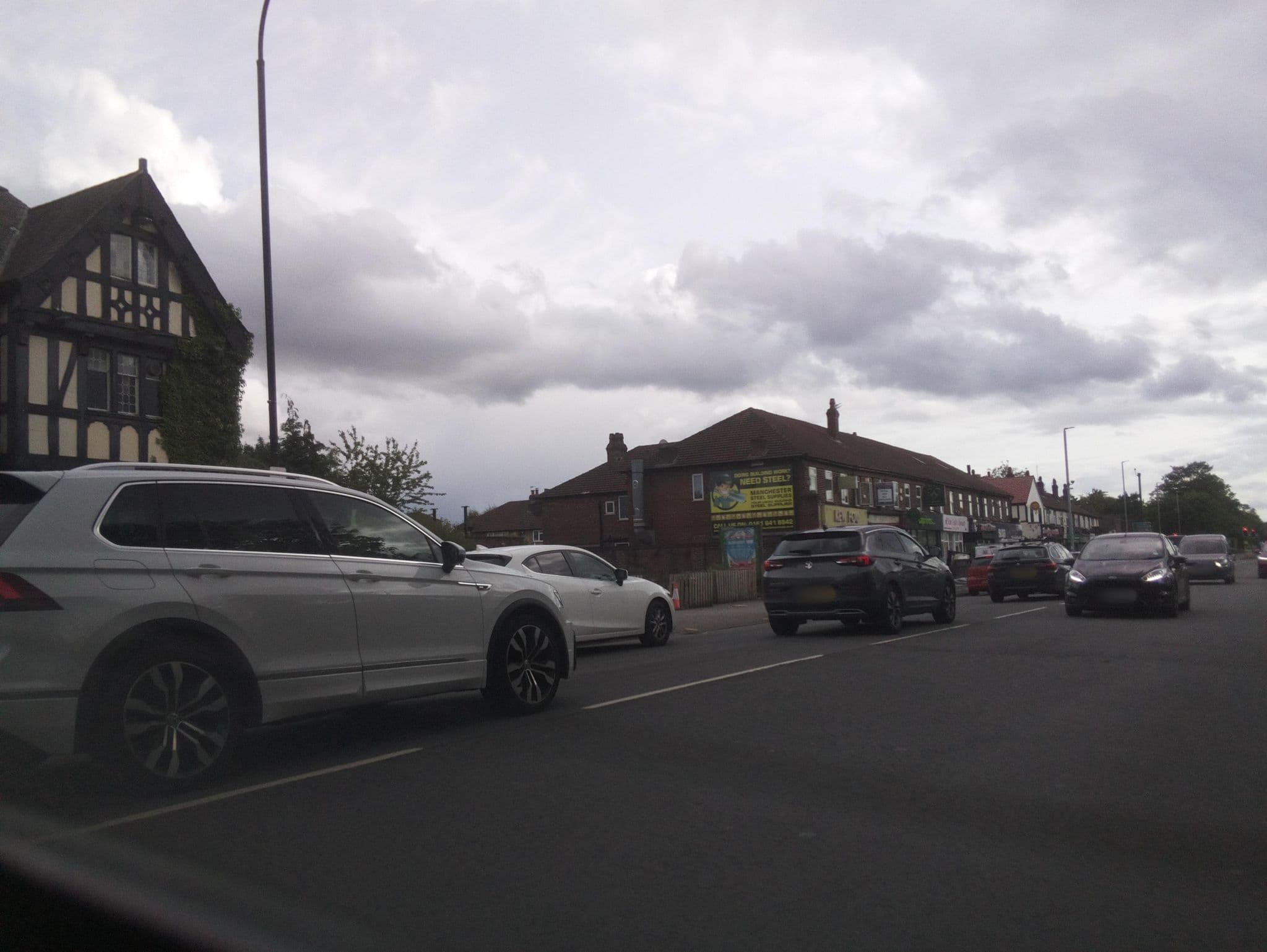 Street view near Altrincham Lodge, Timperley — © southglos (CC BY-SA · Mapillary)