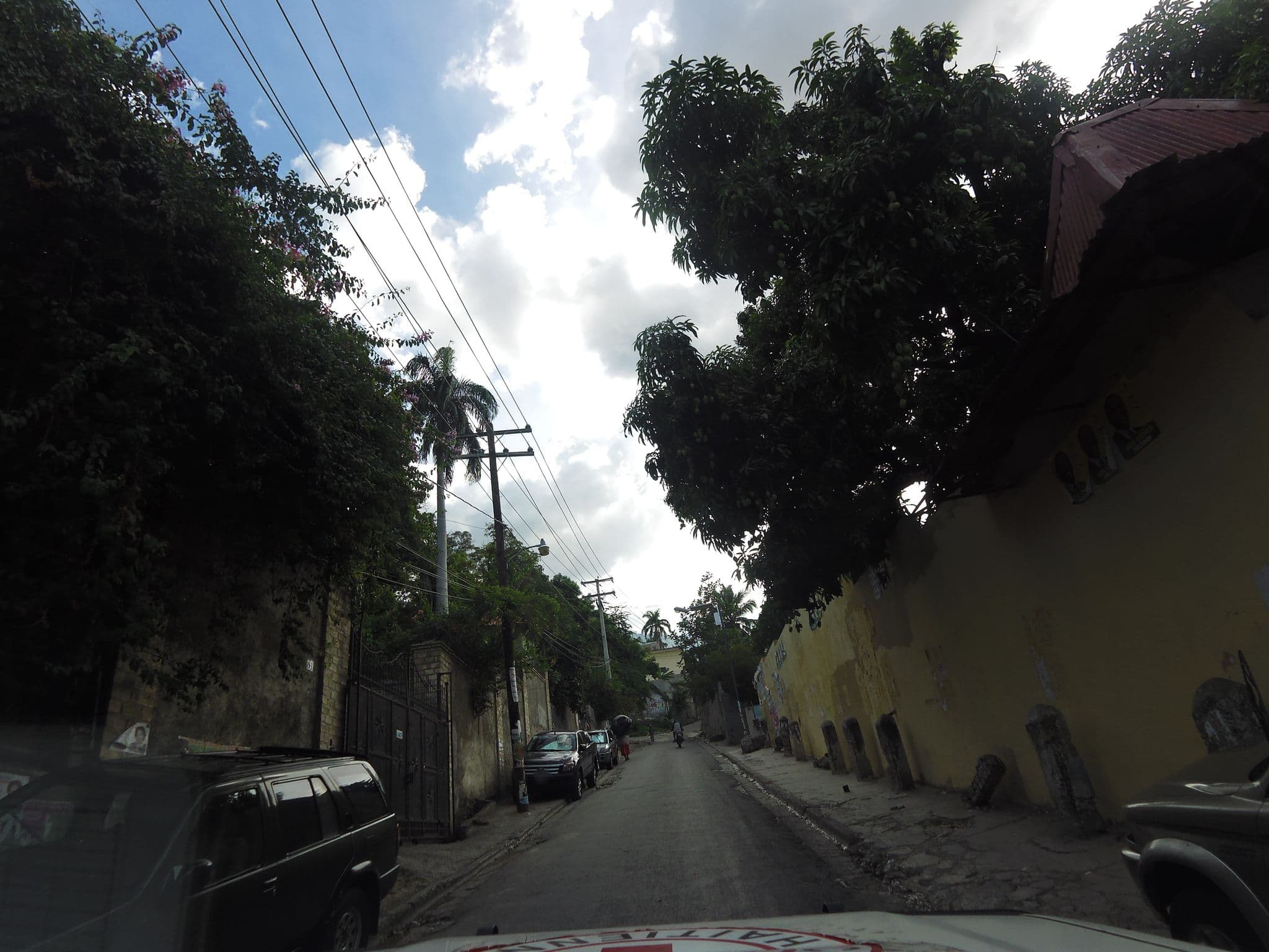 Street view near Prince Hotel, Port-au-Prince — © giblet (CC BY-SA · Mapillary)