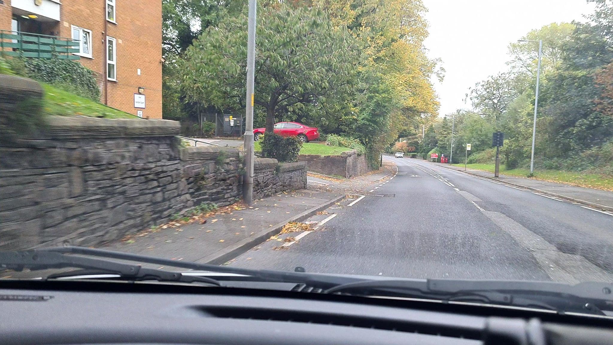 Street view near The Woodlands, Denton — © mappo2 (CC BY-SA · Mapillary)