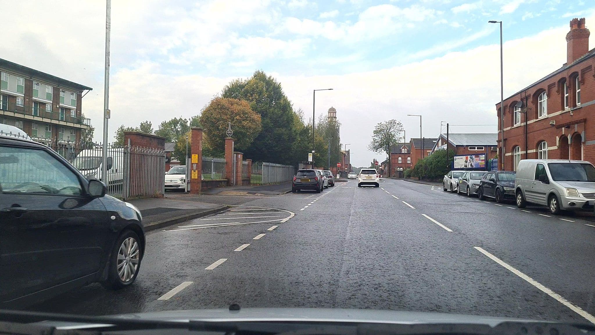 Street view near Welbeck House Hotel, Ashton-under-Lyne — © mappo2 (CC BY-SA · Mapillary)