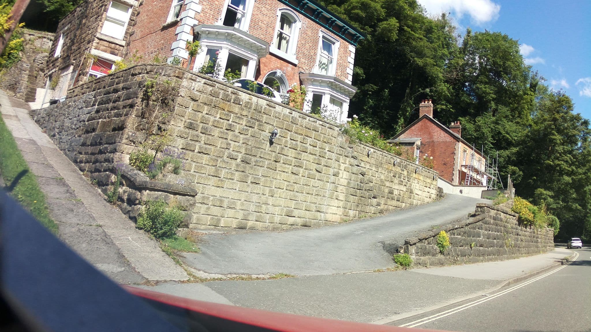 Street view near The Cables Bed and Breakfast, Matlock — © southglos (CC BY-SA · Mapillary)