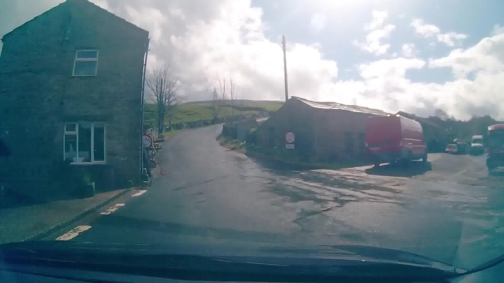 Street view near Sybils Cottage, Sedbergh — © trigpoint (CC BY-SA · Mapillary)