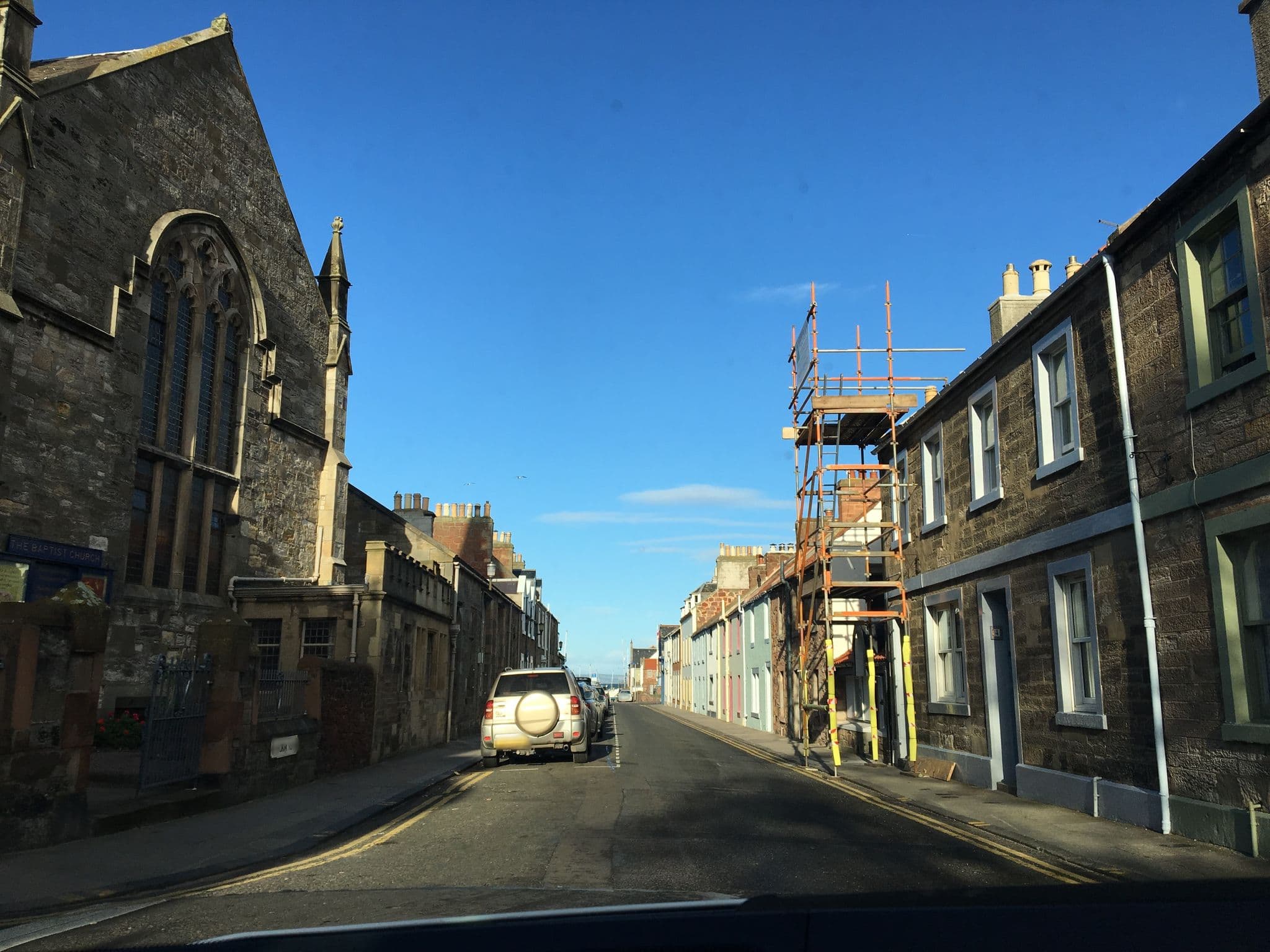 Street view near Gone to the Beach, North Berwick — © iain_mcnicol (CC BY-SA · Mapillary)