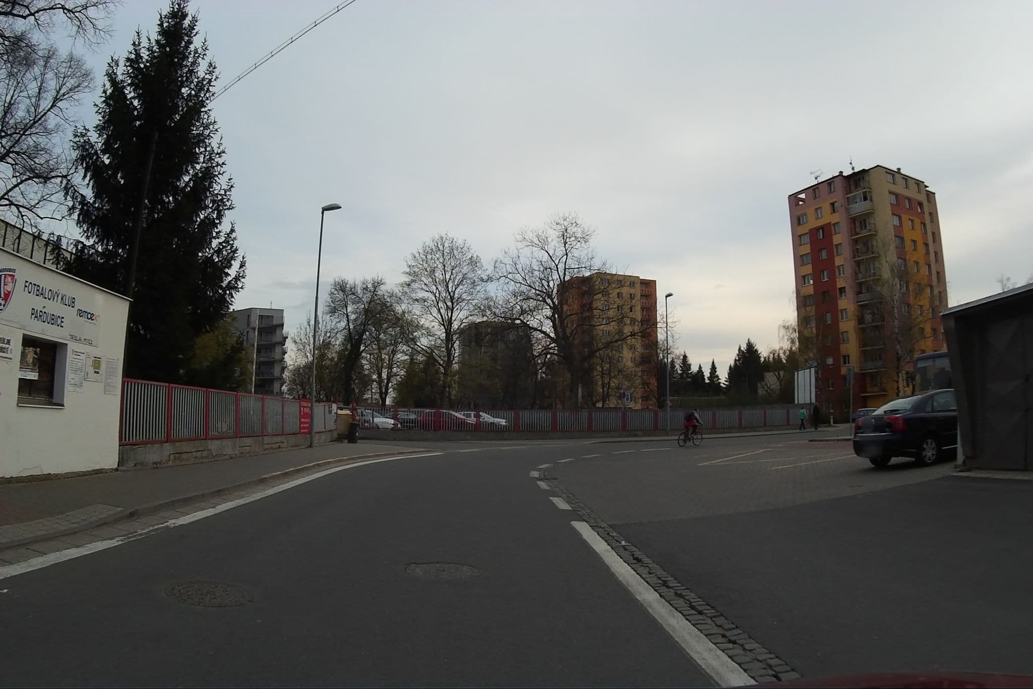 Street view near Pod Vinicí, Pardubice — © freshman (CC BY-SA · Mapillary)