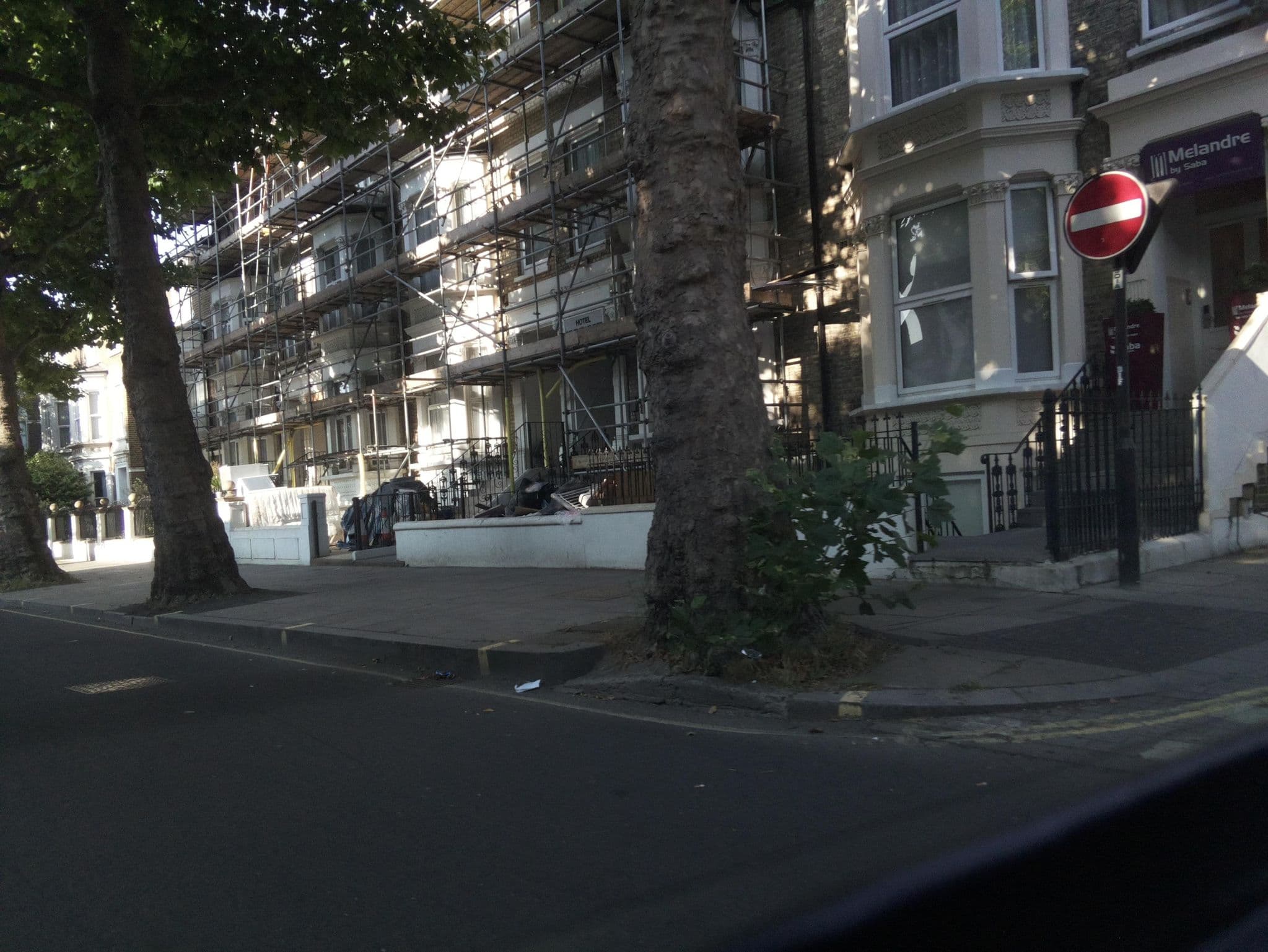 Street view near Hotel Seventy Five, Shepherds Bush — © southglos (CC BY-SA · Mapillary)