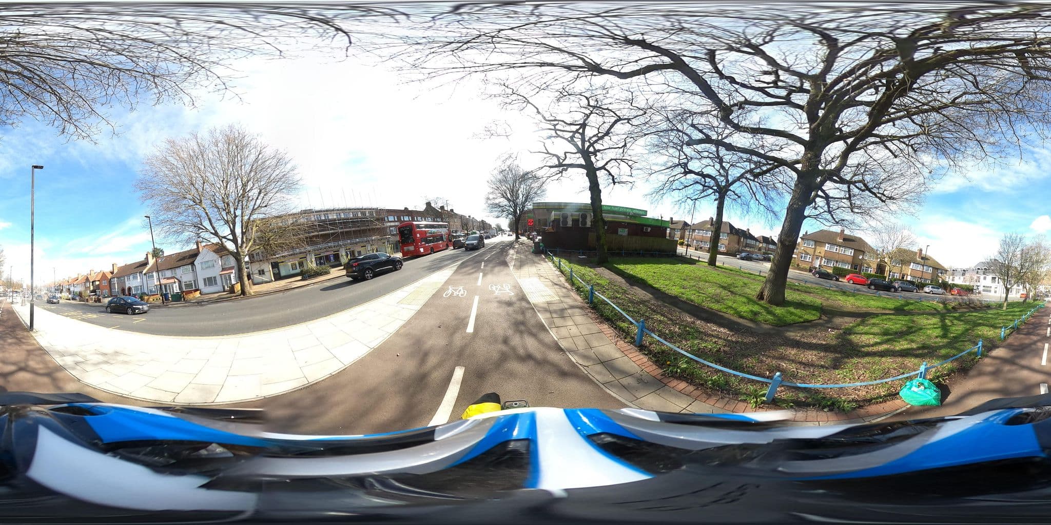 Street view near Universities Superannuation Scheme, Northolt — © milhouse (CC BY-SA · Mapillary)