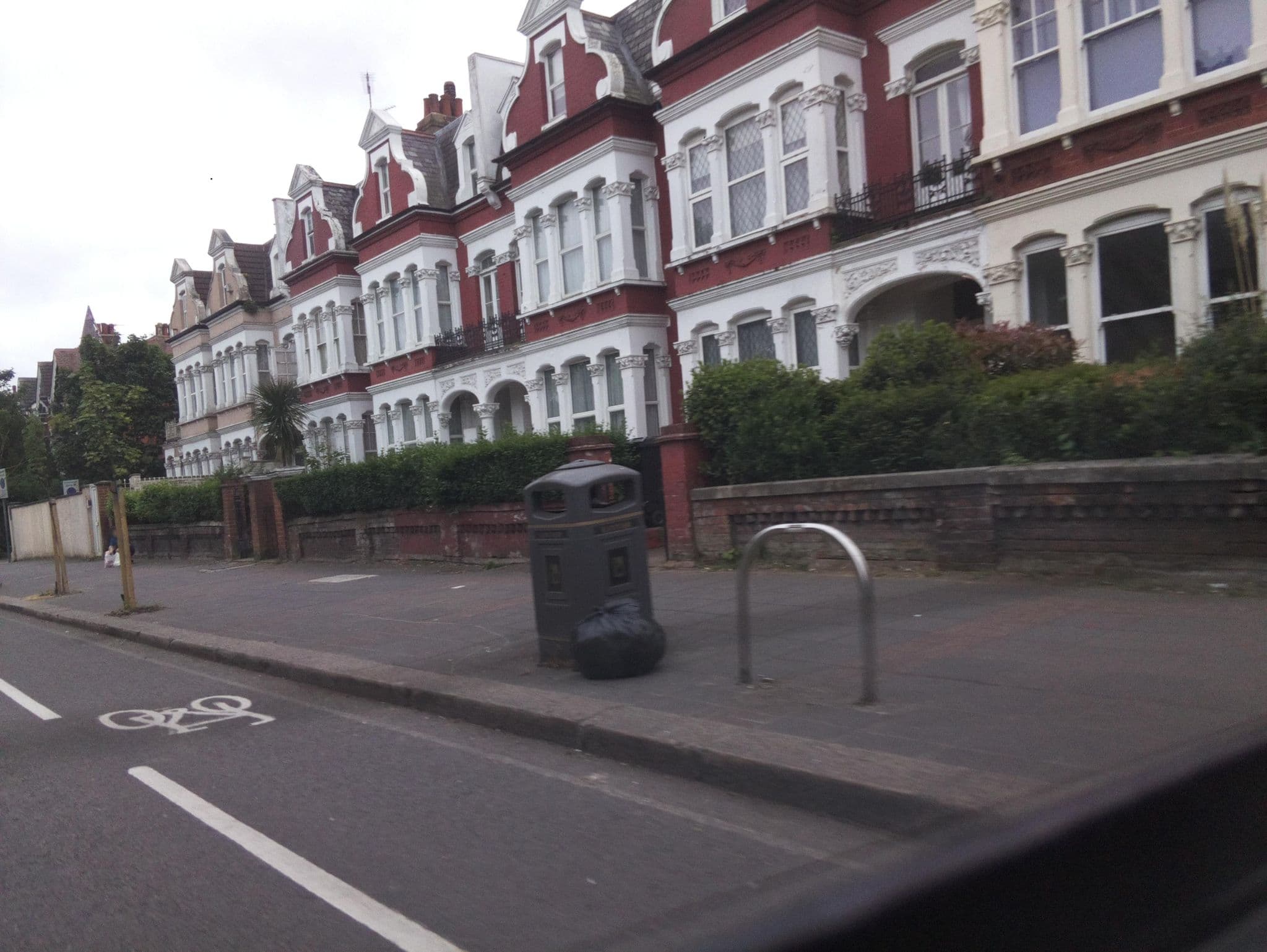 Street view near Park Lodge Guest House, Acton — © southglos (CC BY-SA · Mapillary)