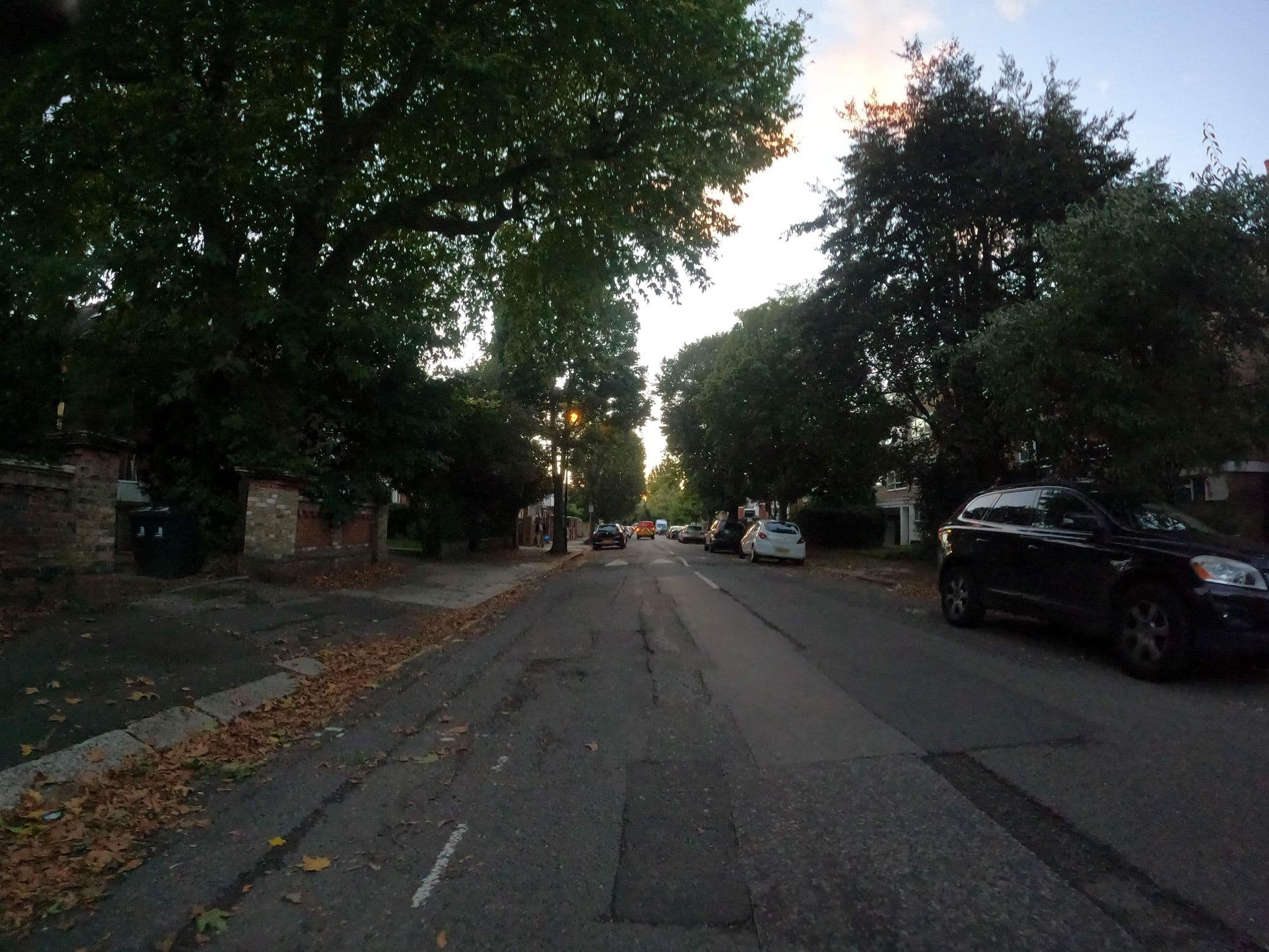 Street view near Hamilton House Hotel, Ealing Common — © milhouse (CC BY-SA · Mapillary)