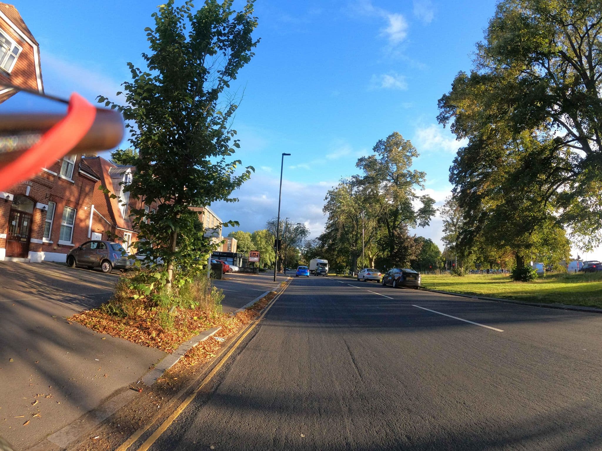 Street view near Gresham Hotel, Ealing Common — © milhouse (CC BY-SA · Mapillary)