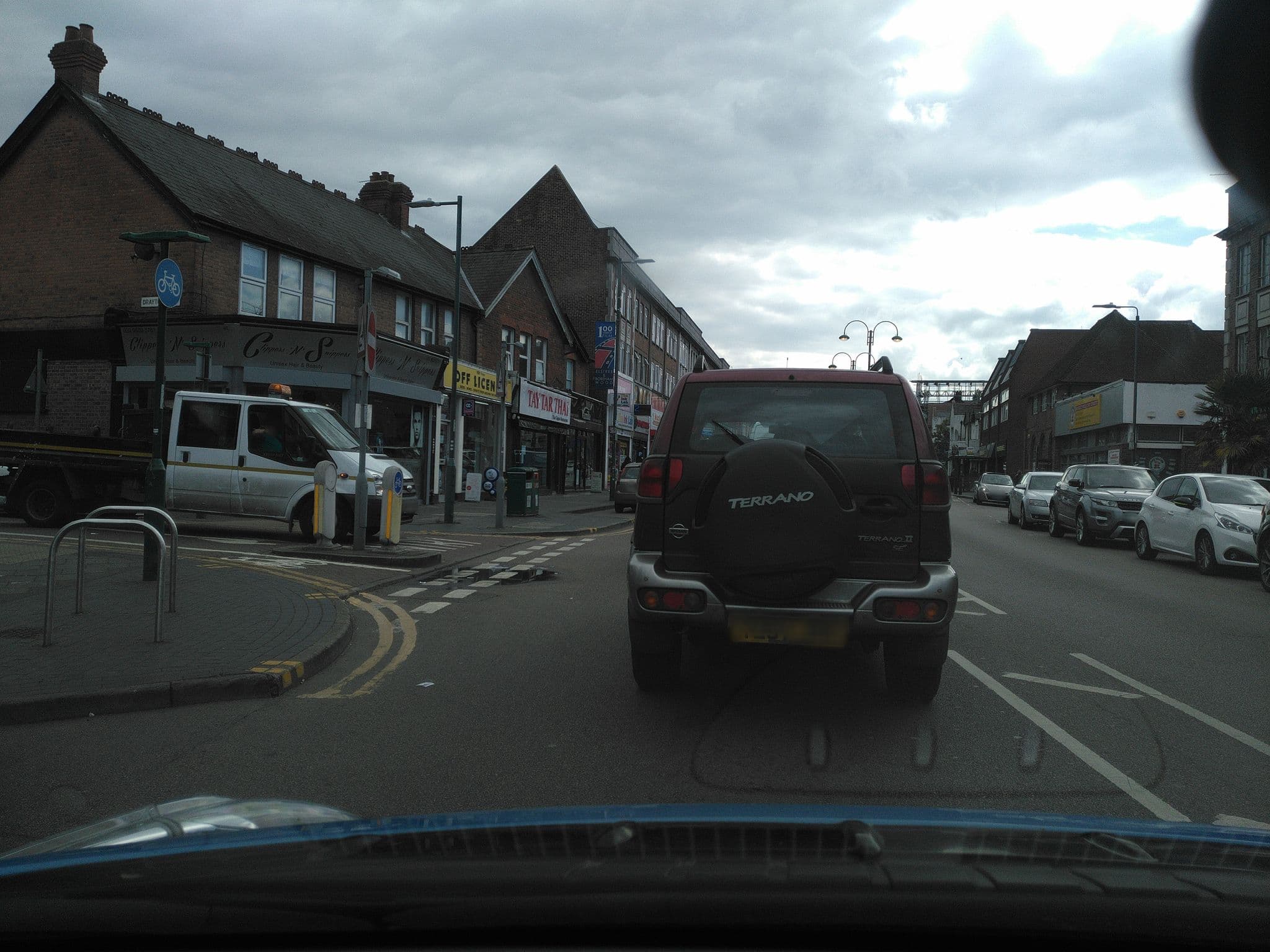 Street view near Maple Court Drayton Road Management Company Limited, Borehamwood — © zymurgic (CC BY-SA · Mapillary)