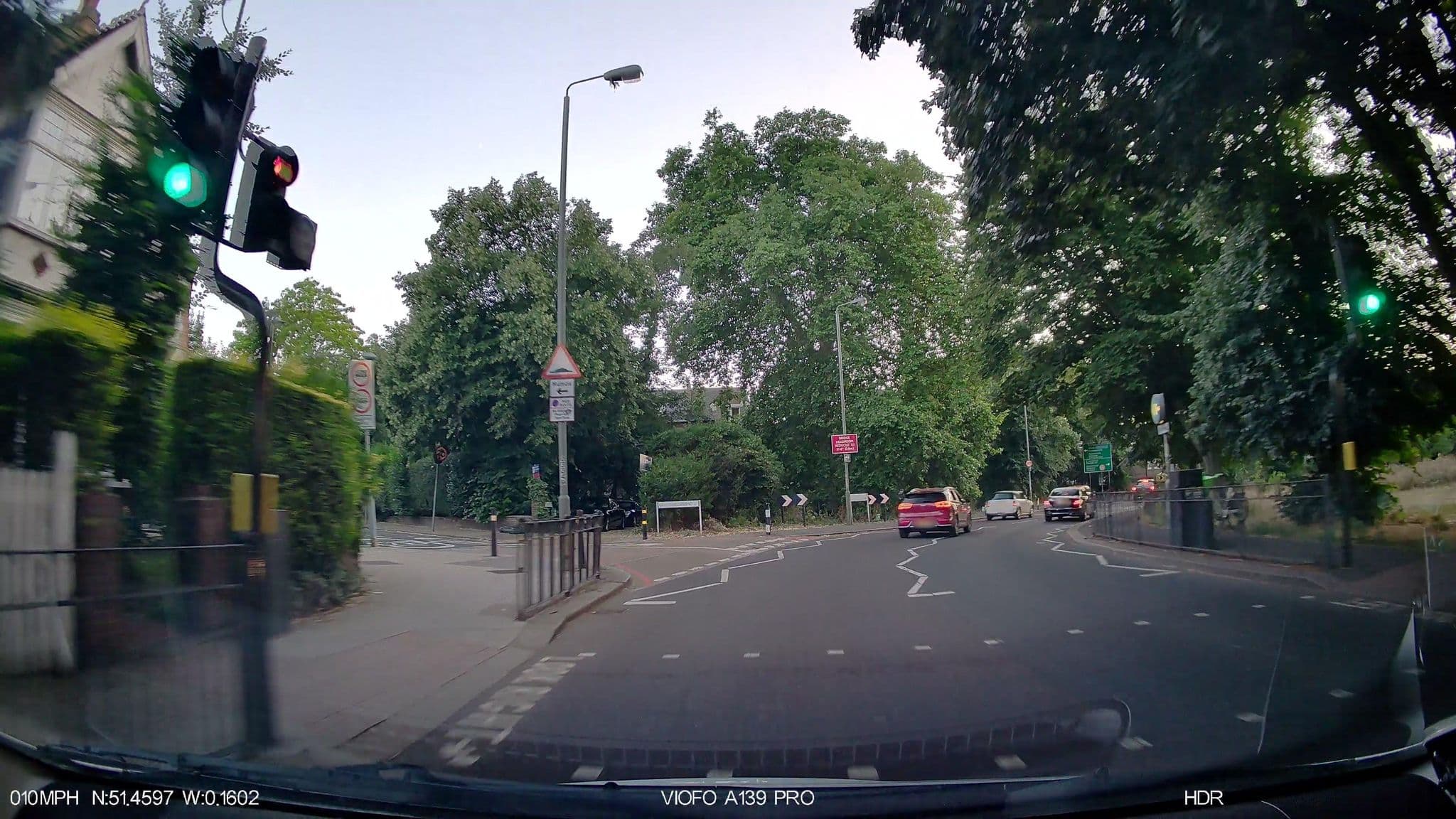 Street view near S J Villas, Clapham Junction — © IpswichEdits (CC BY-SA · Mapillary)