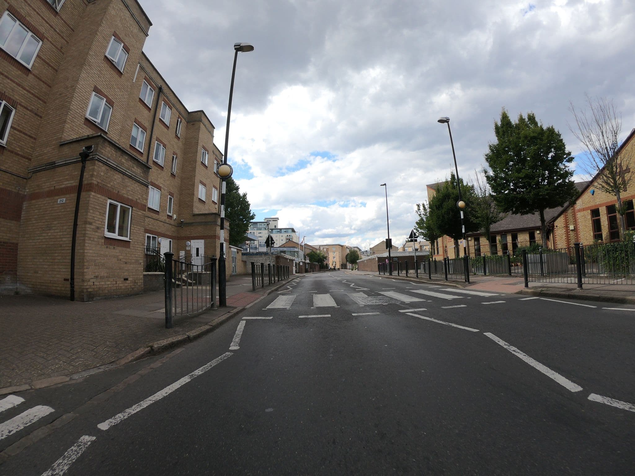Street view near Waytostay, Greenwich — © wasd42 (CC BY-SA · Mapillary)