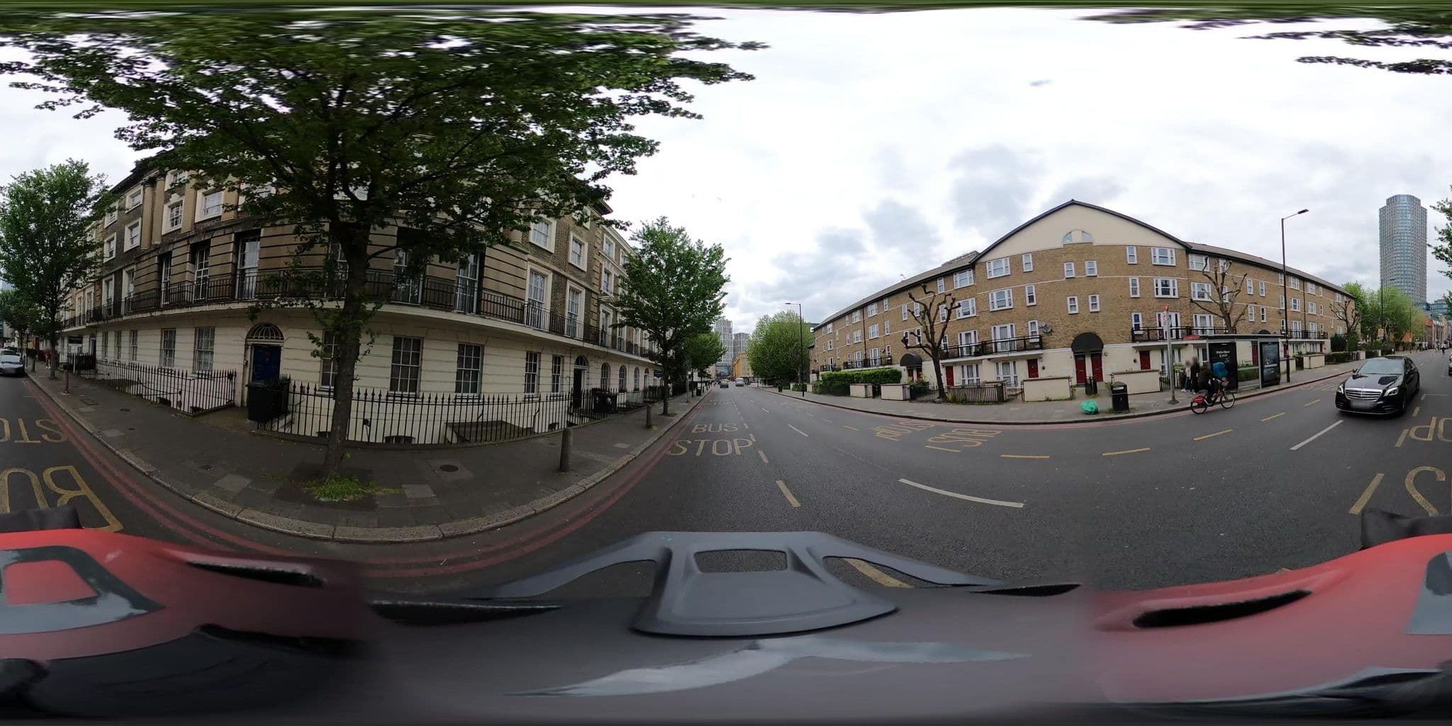 Street view near Thames Reach, Lambeth — © cueditsmaps (CC BY-SA · Mapillary)