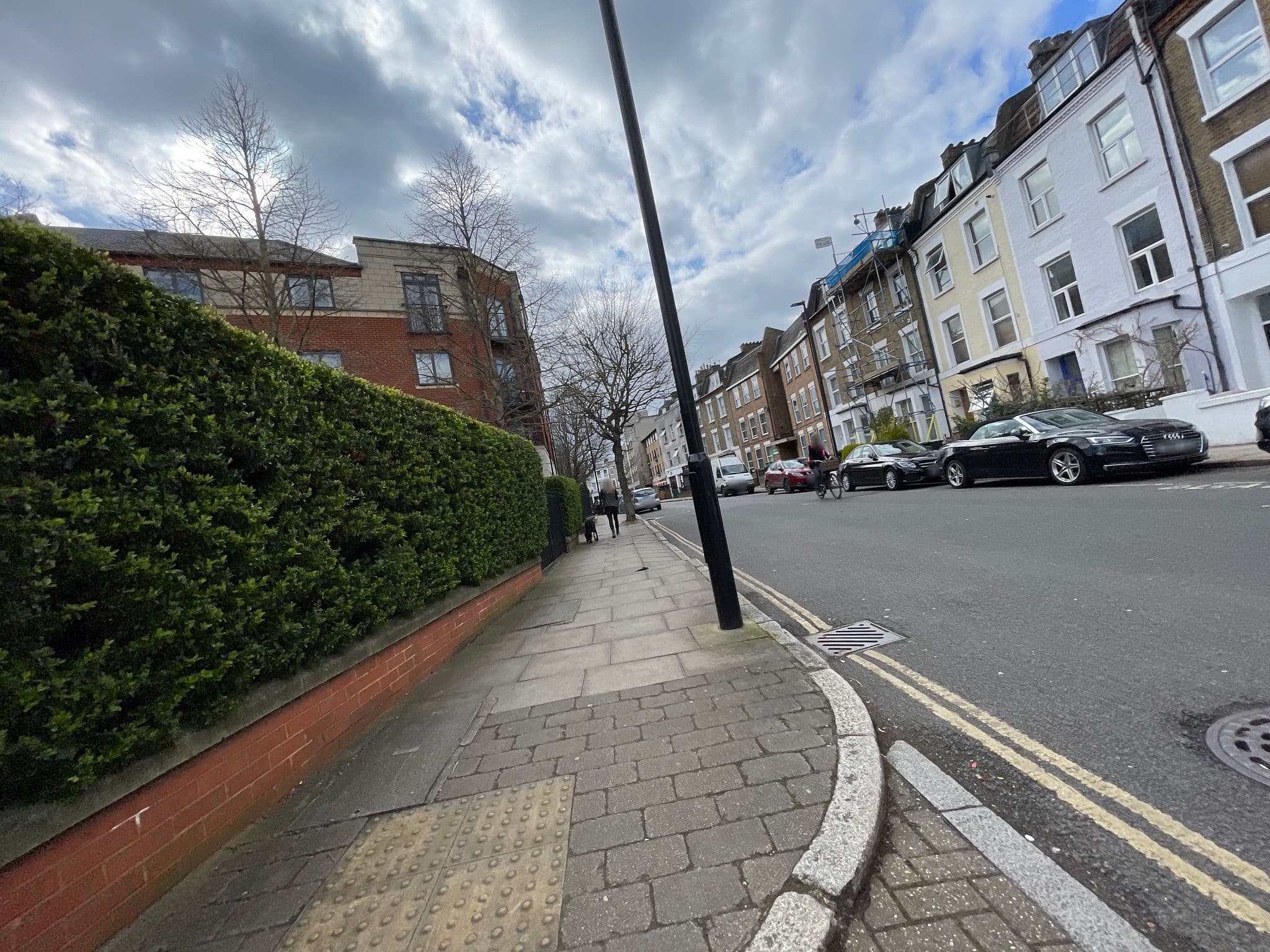 Street view near Tollington Way AirBnB, Archway — © gness (CC BY-SA · Mapillary)