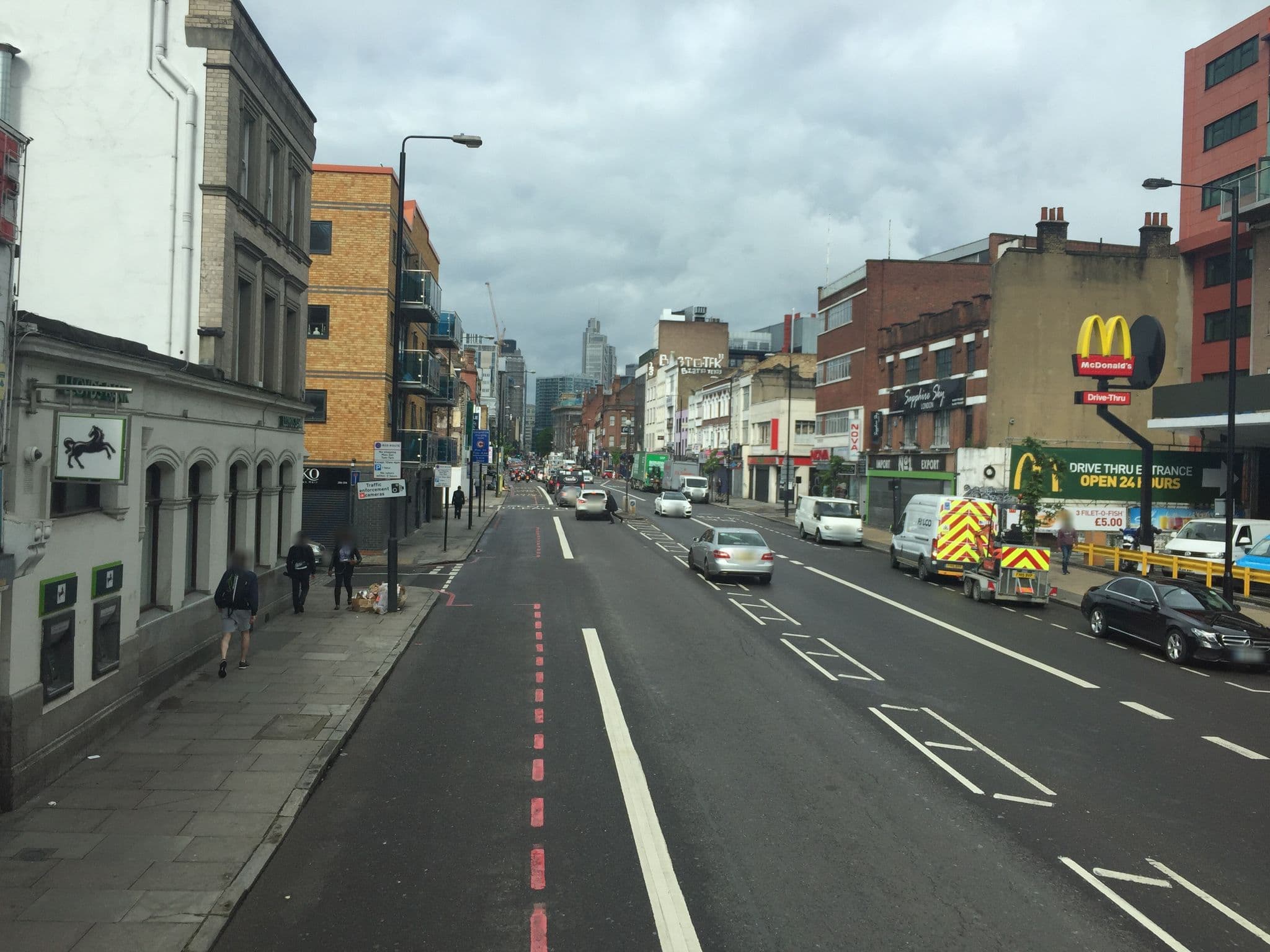 Street view near Duplex Penthouse Apartment, Shadwell — © mdroads (CC BY-SA · Mapillary)