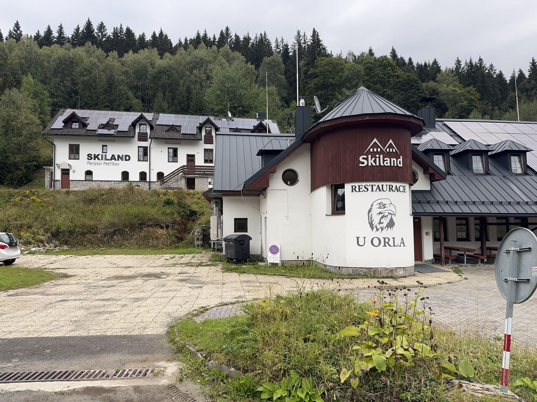Street view near U Orla, Lipová-lázně — © ondrejlopatka (CC BY-SA · Mapillary)