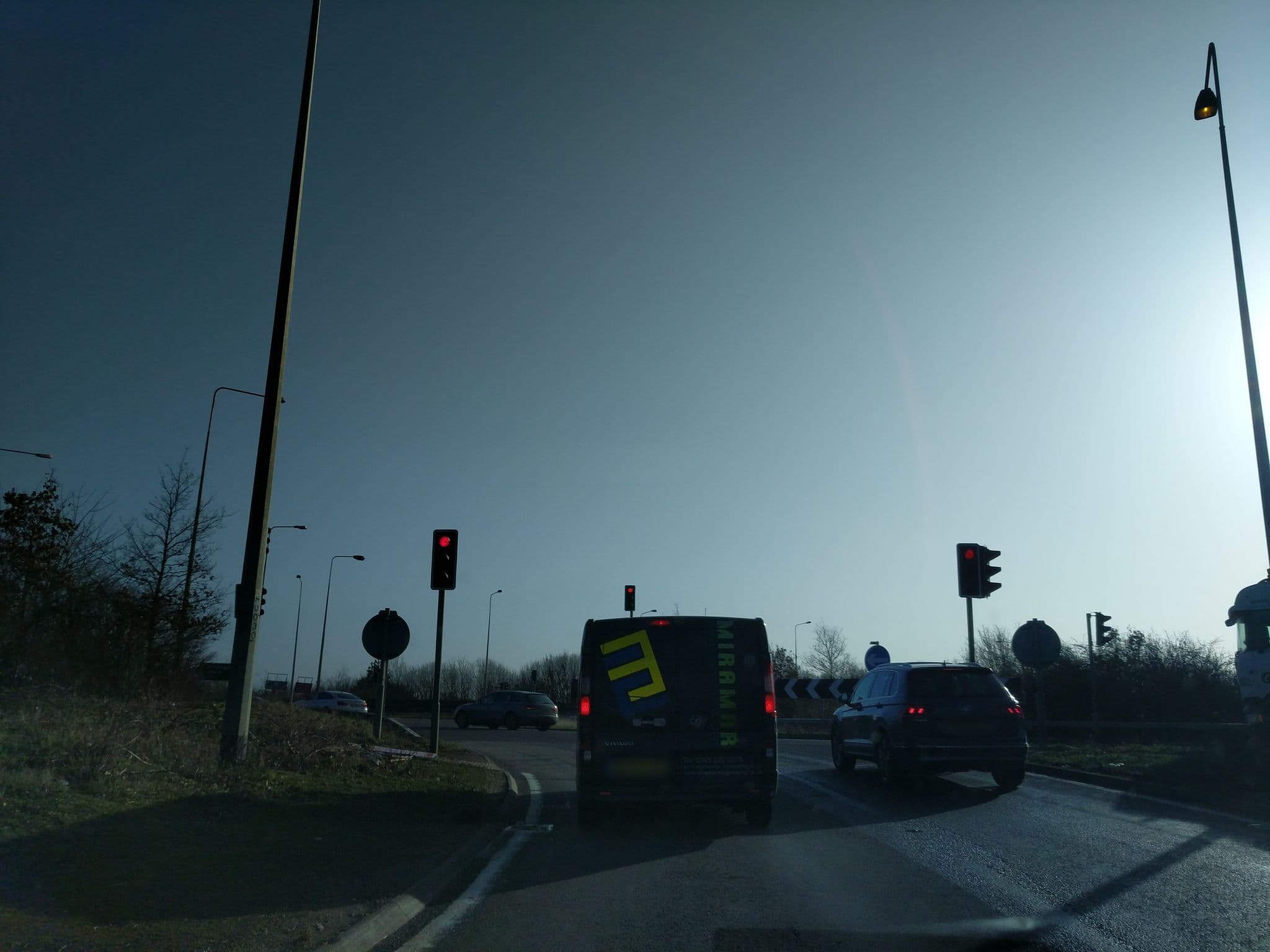 Street view near Hostels, Huntingdon — © adam2 (CC BY-SA · Mapillary)