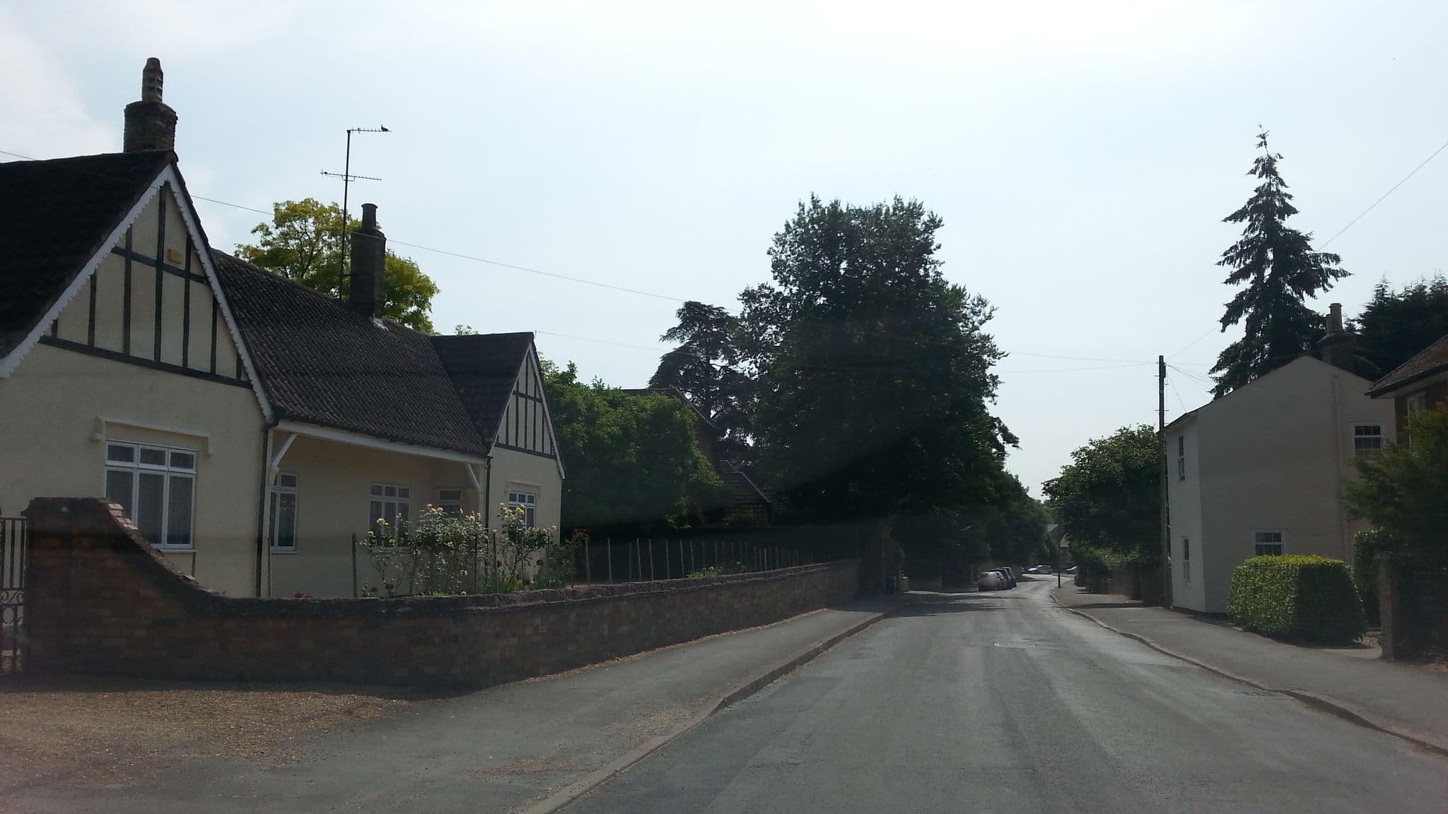 Street view near Oak-Island Hall, Brampton — © adam2 (CC BY-SA · Mapillary)