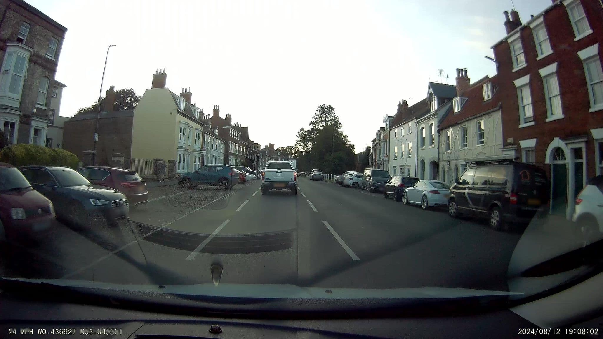 Street view near North Bar Hotel, Beverley — © aidan573 (CC BY-SA · Mapillary)