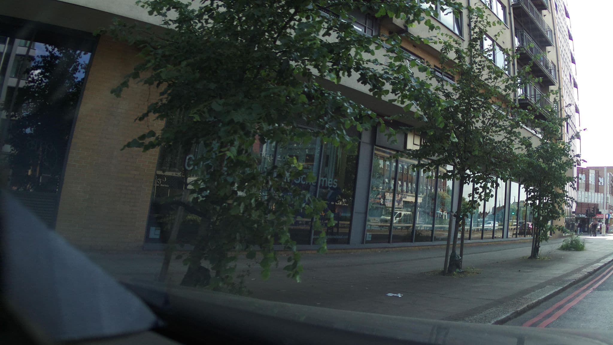 Street view near Tulip Hotels & Real Estate, Barkingside — © southglos (CC BY-SA · Mapillary)