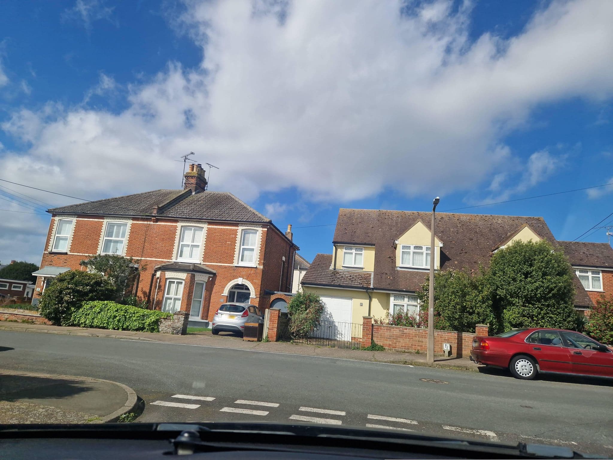 Street view near Bay Trees Bed & Breakfast, Brightlingsea — © edloach (CC BY-SA · Mapillary)