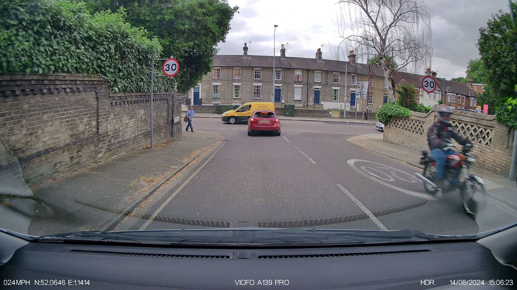 Street view near Bentley Tower Hotel, Ipswich — © IpswichEdits (CC BY-SA · Mapillary)