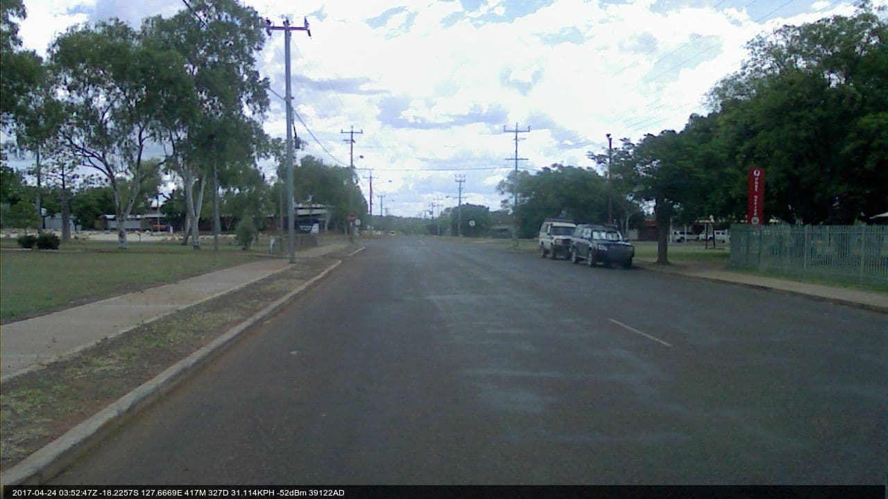Street view near Halls Creek Caravan Park, Halls Creek — © bob3bob3 (CC BY-SA · Mapillary)
