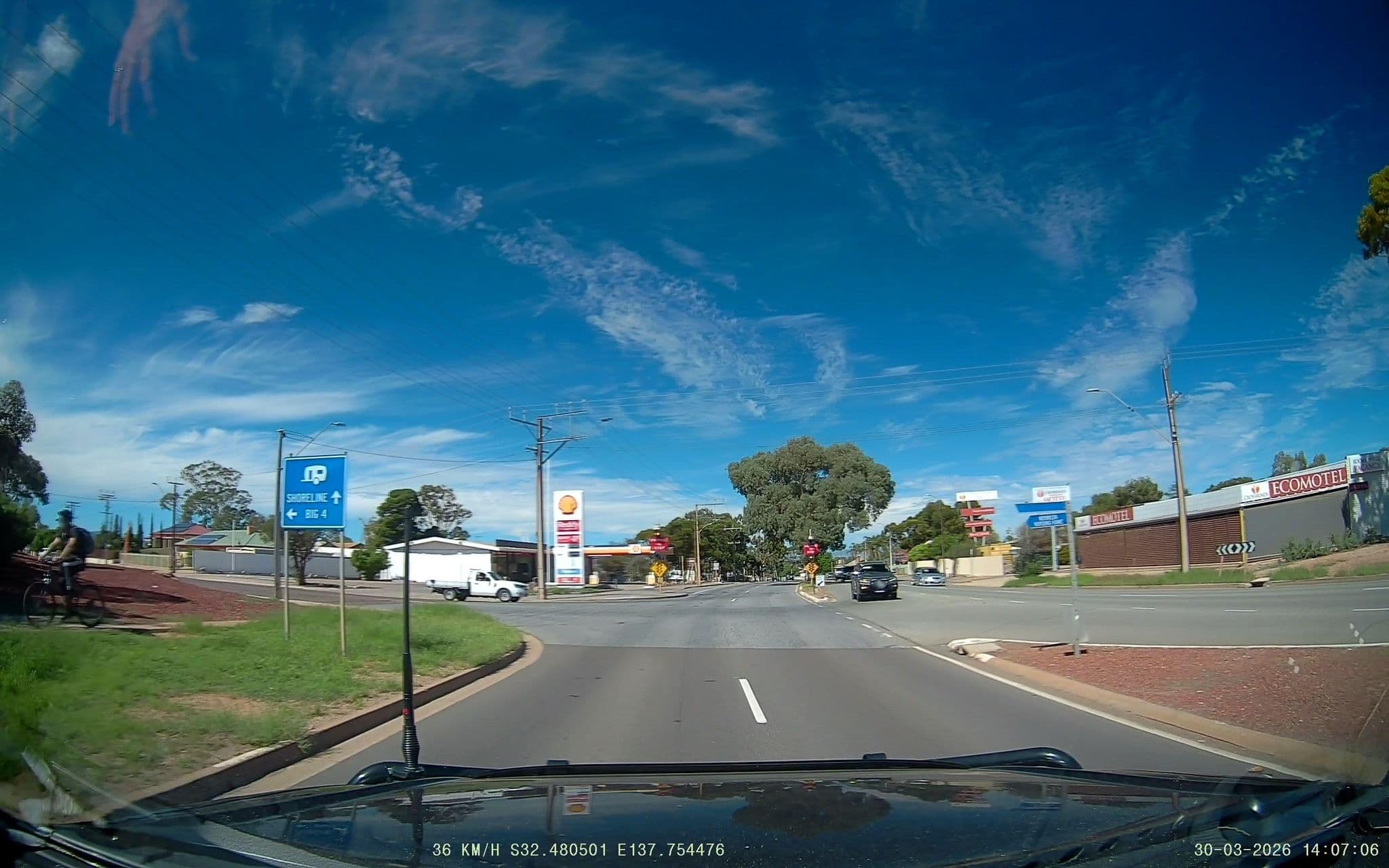 Street view near Discovery Parks, Port Augusta West — © fizzie (CC BY-SA · Mapillary)