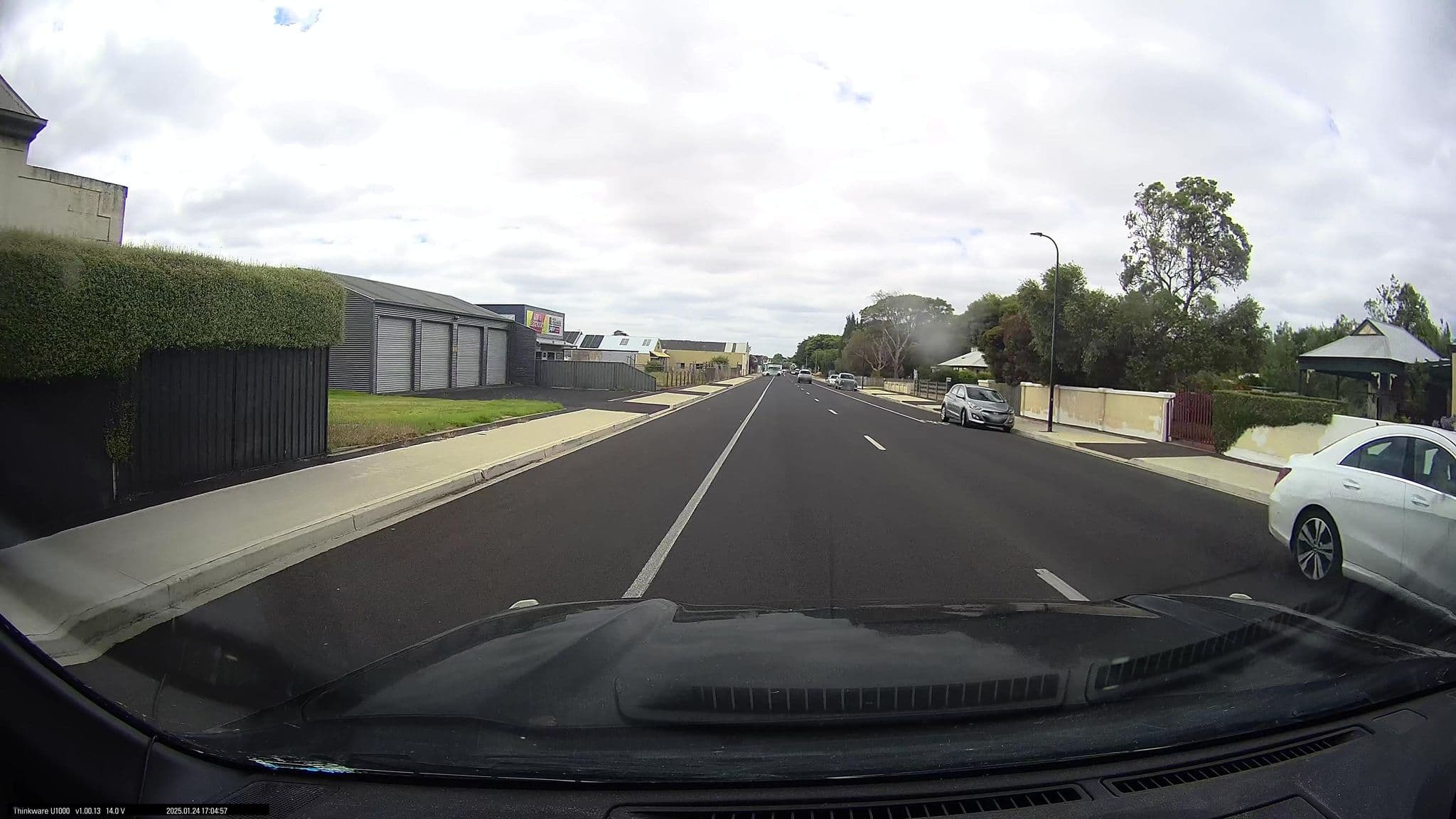 Street view near Adela Cottage, Mount Gambier — © maxim752 (CC BY-SA · Mapillary)