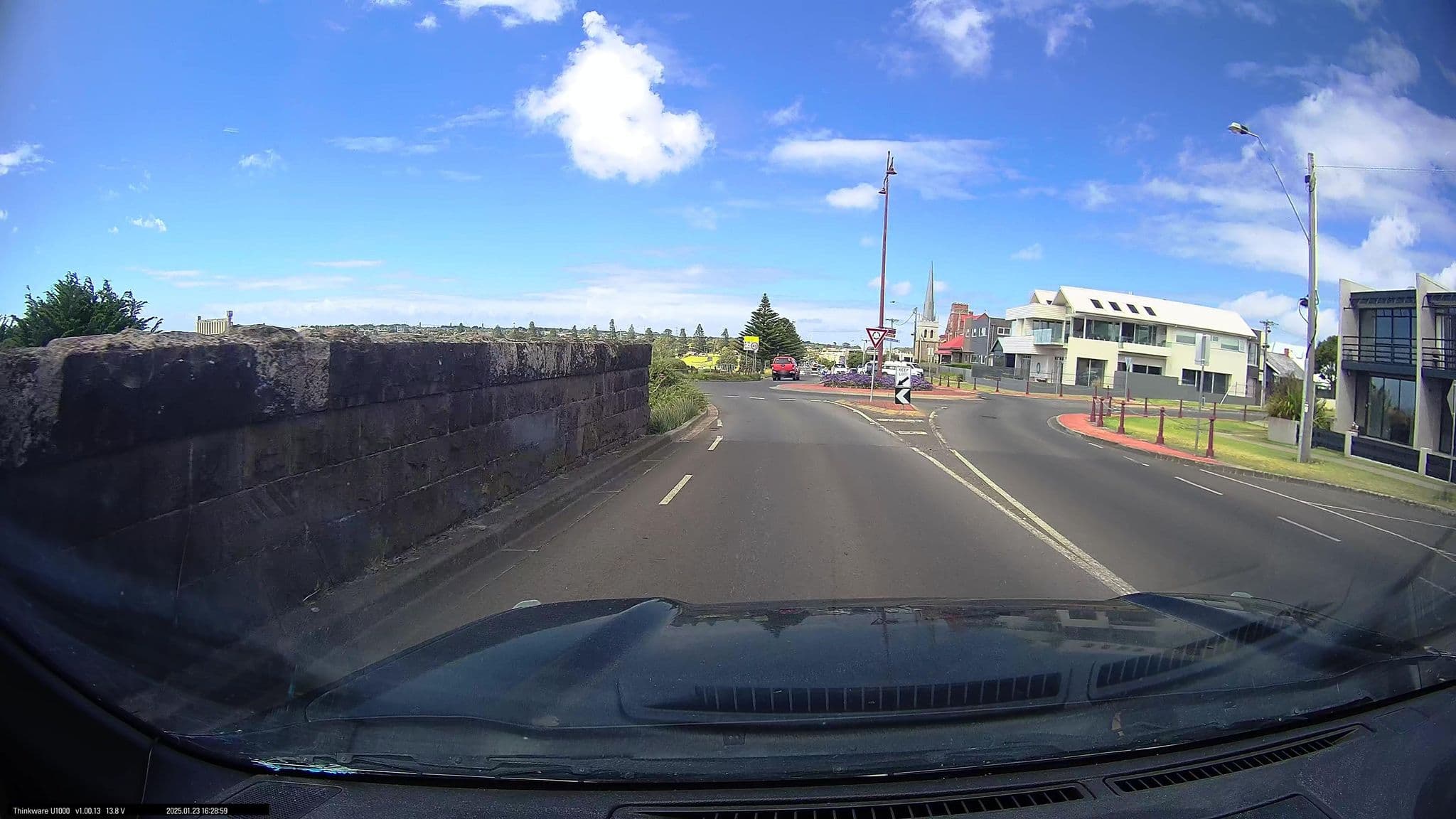 Street view near Centrepoint Apartments, Portland — © maxim752 (CC BY-SA · Mapillary)