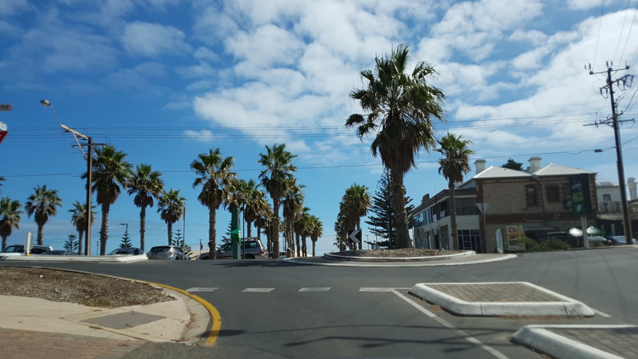 Street view near Beds On The Beach, Grange — © didz (CC BY-SA · Mapillary)