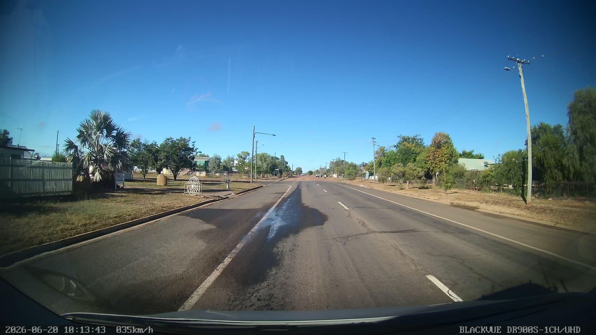 Street view near Banjo's Overnight & Holiday Units, Winton — © bob3bob3 (CC BY-SA · Mapillary)