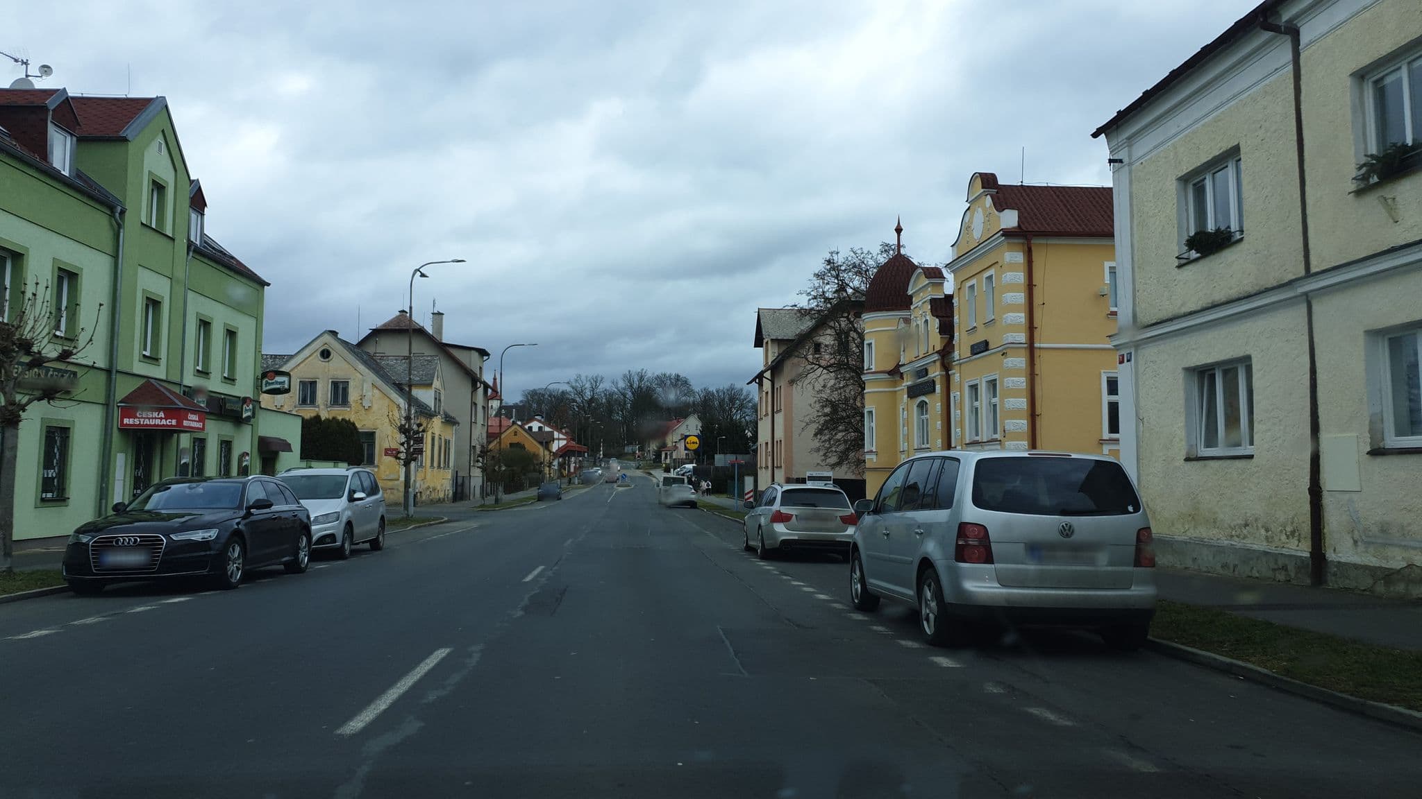 Street view near Česká, Františkovy Lázně — © canislupus (CC BY-SA · Mapillary)