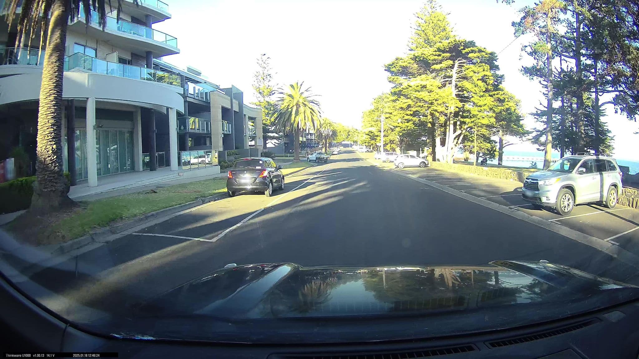 Street view near Sur la Plage, Cowes — © maxim752 (CC BY-SA · Mapillary)