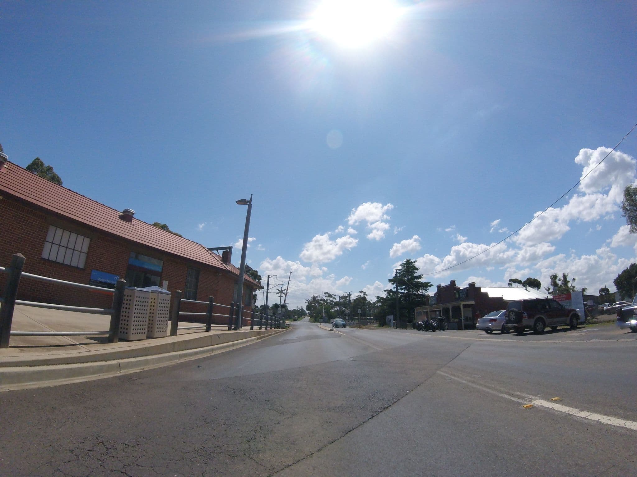 Street view near Diggers Rest Hotel, Diggers Rest — © r33za (CC BY-SA · Mapillary)