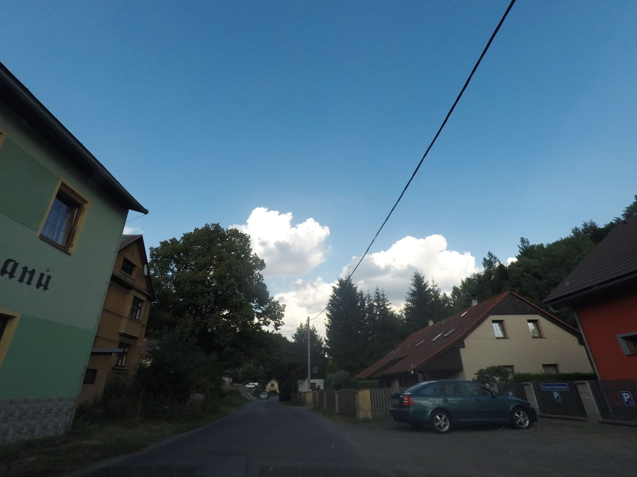 Street view near U Bicanů, Radvanice — © canadarunner (CC BY-SA · Mapillary)