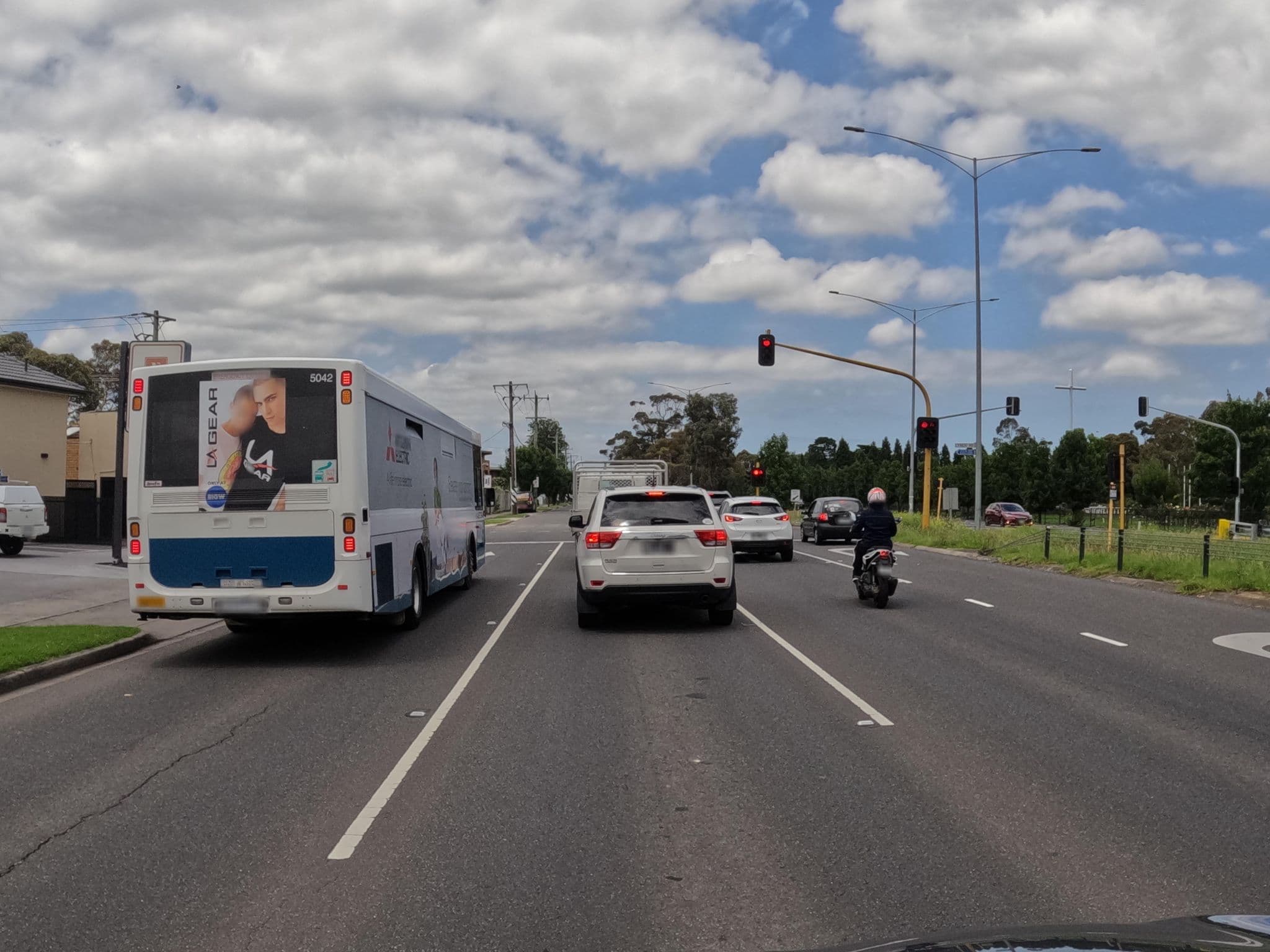 Street view near Best Western Fawkner Suites & Serviced Apartments, Fawkner — © skillsy (CC BY-SA · Mapillary)