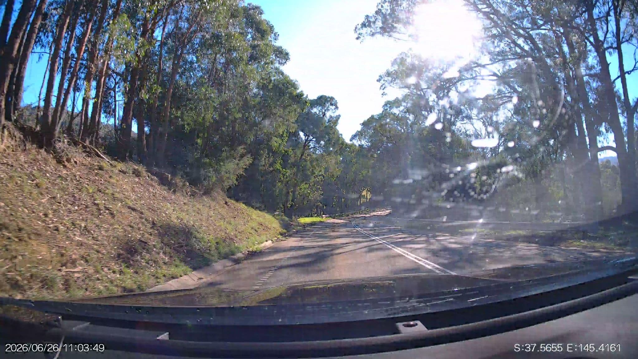 Street view near Edible Forest Yarra Valley, Kinglake — © aHS (CC BY-SA · Mapillary)