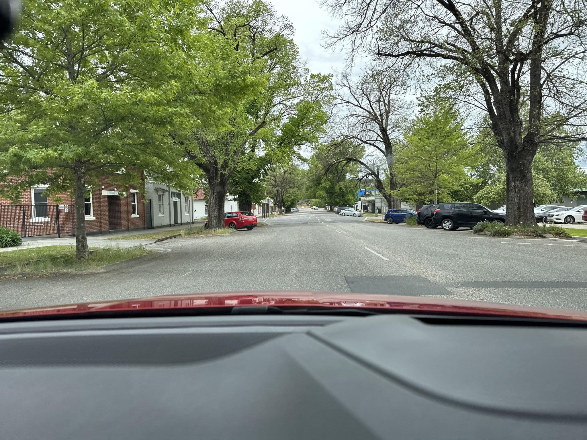 Street view near Sodens Australia Hotel Motel, Albury — © aaaaplay (CC BY-SA · Mapillary)