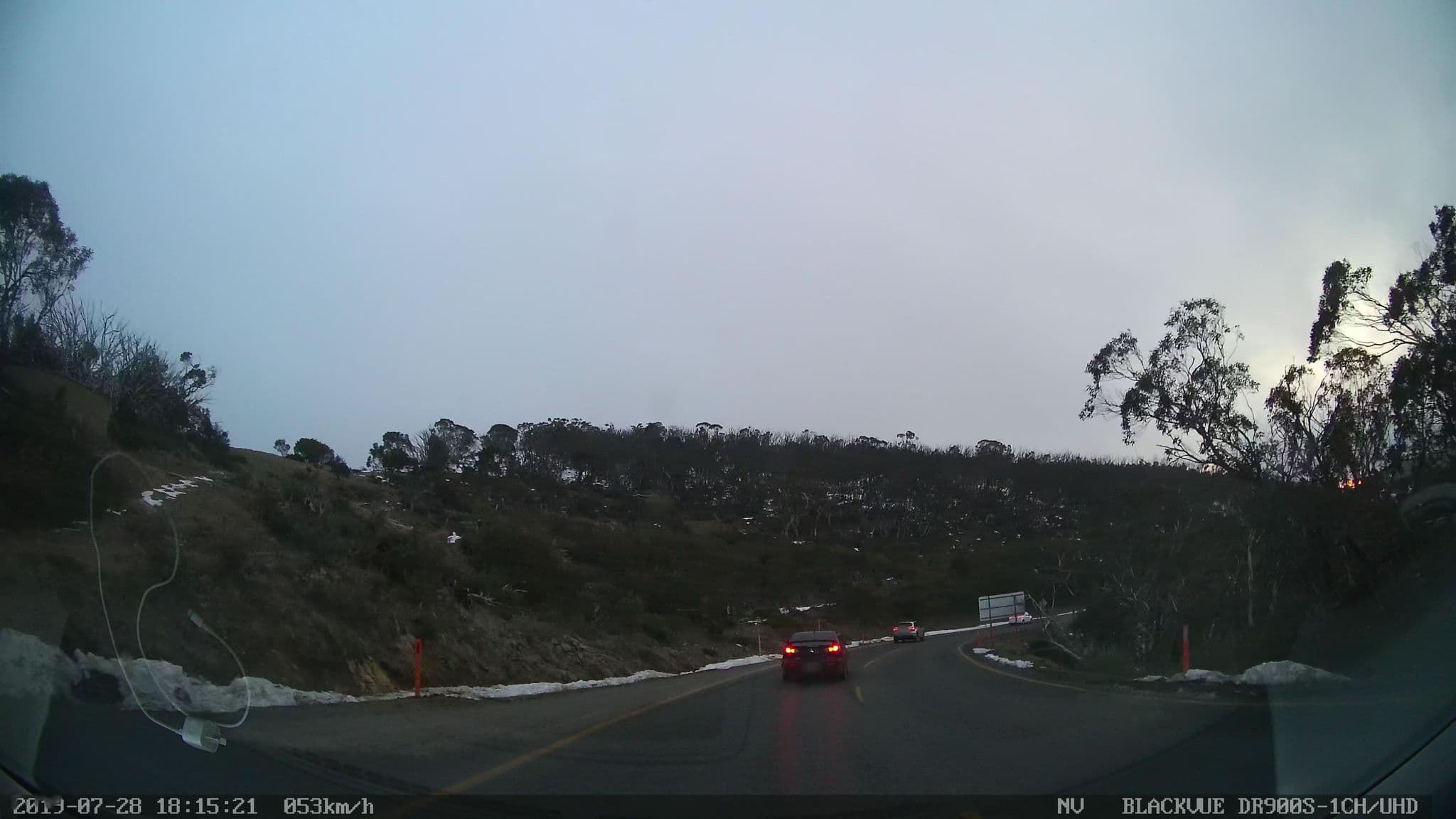 Street view near Schnapps, Hotham Heights — © eneerhut (CC BY-SA · Mapillary)