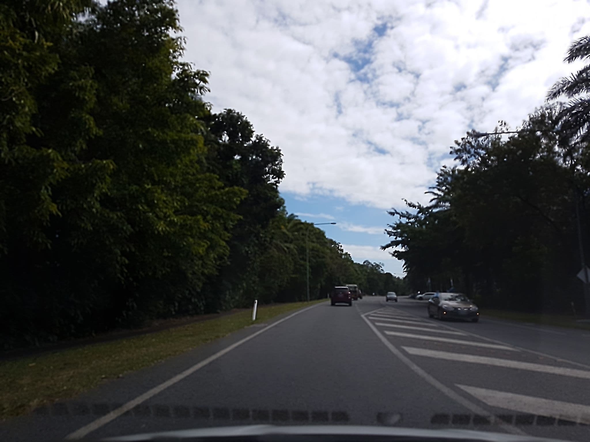 Street view near Oaks Lagoons Resort, Craiglie — © stev391 (CC BY-SA · Mapillary)