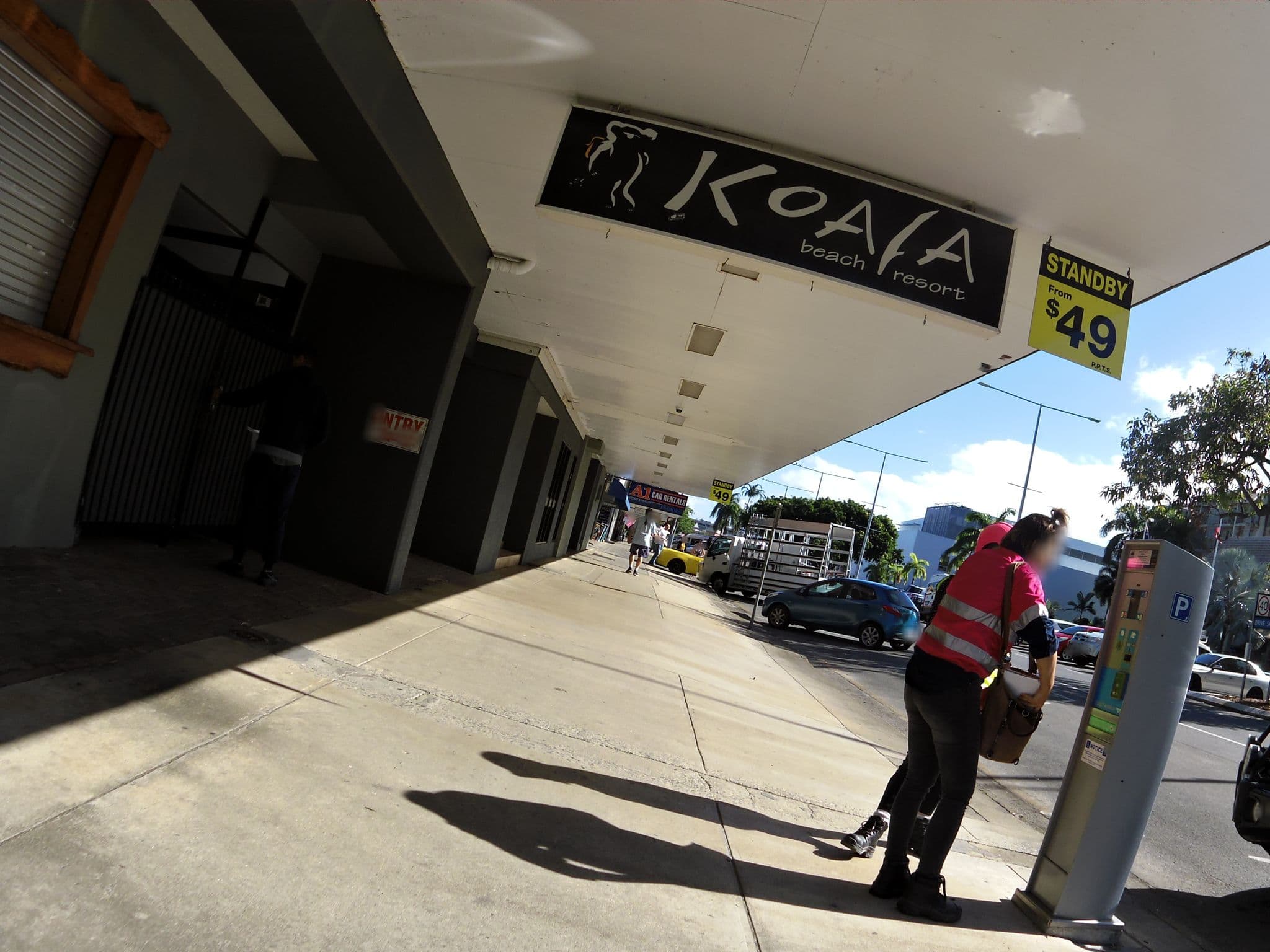 Street view near Koala Resort, Cairns City — © skillsy (CC BY-SA · Mapillary)