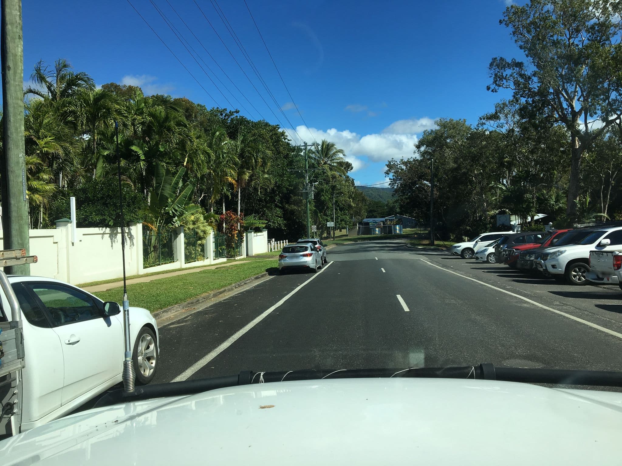 Street view near half moon bay resort, Yorkeys Knob — © orbac (CC BY-SA · Mapillary)