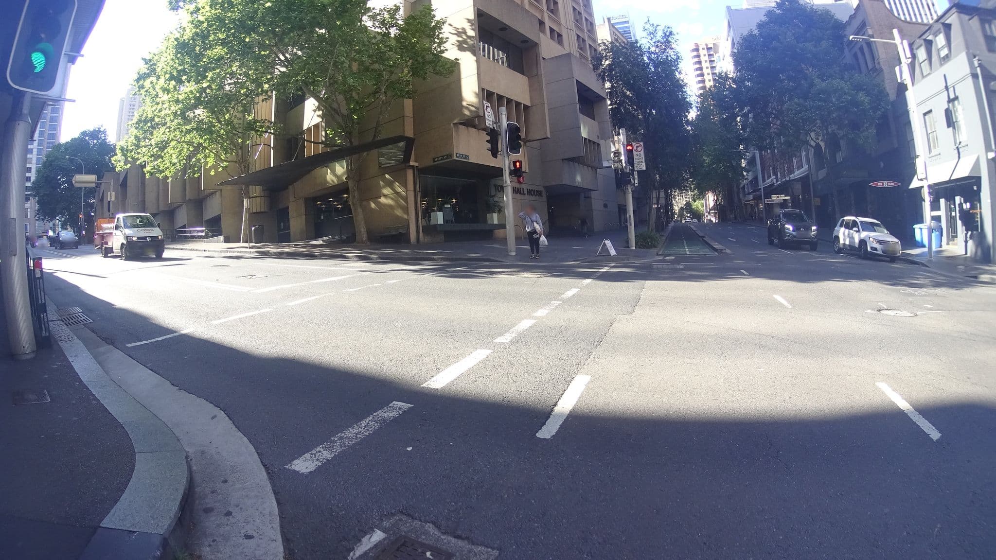 Street view near Austay Accommodation, Sydney — © aharvey (CC BY-SA · Mapillary)