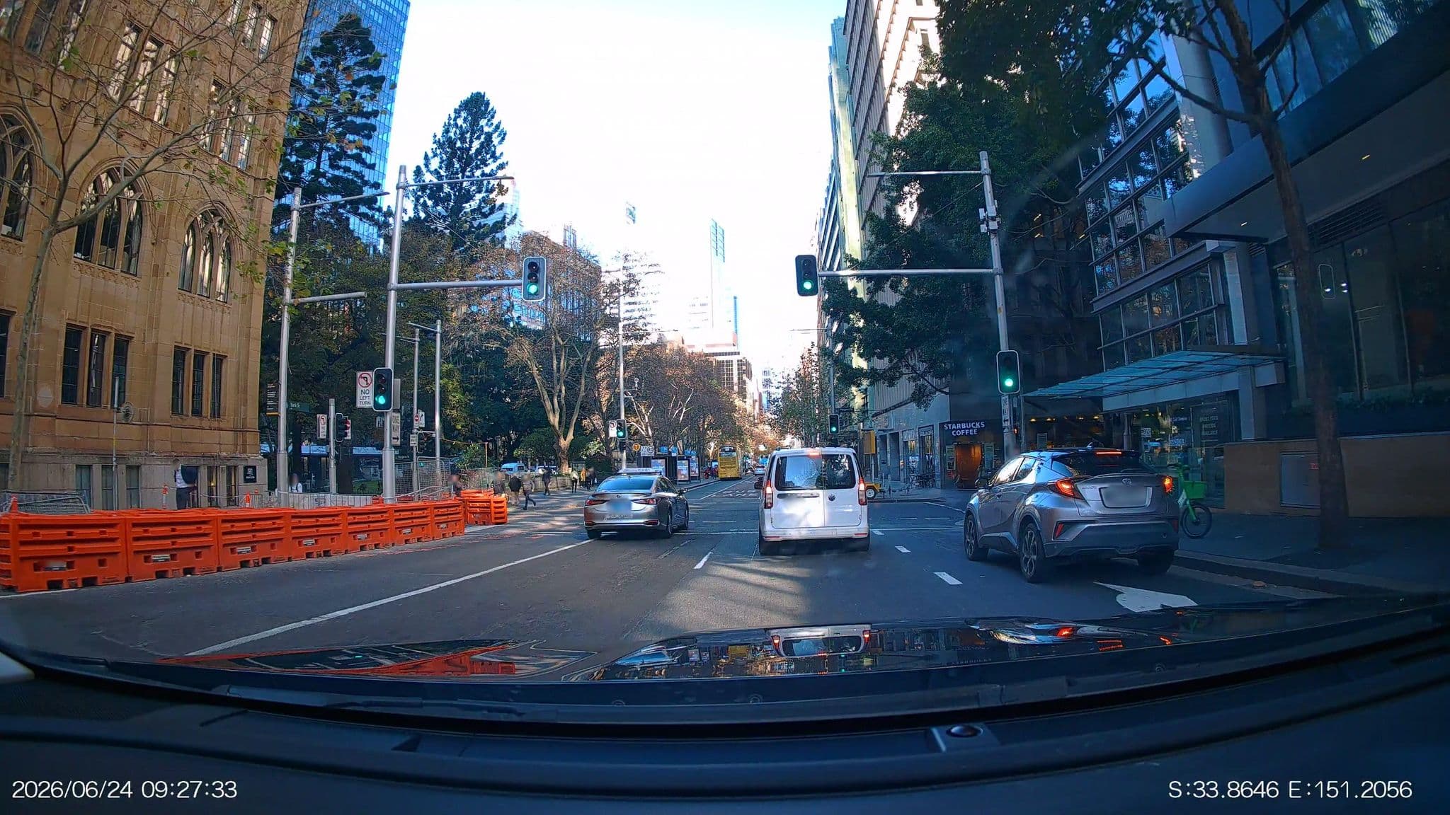 Street view near Corus hotel, Sydney Central Business District — © aHS (CC BY-SA · Mapillary)