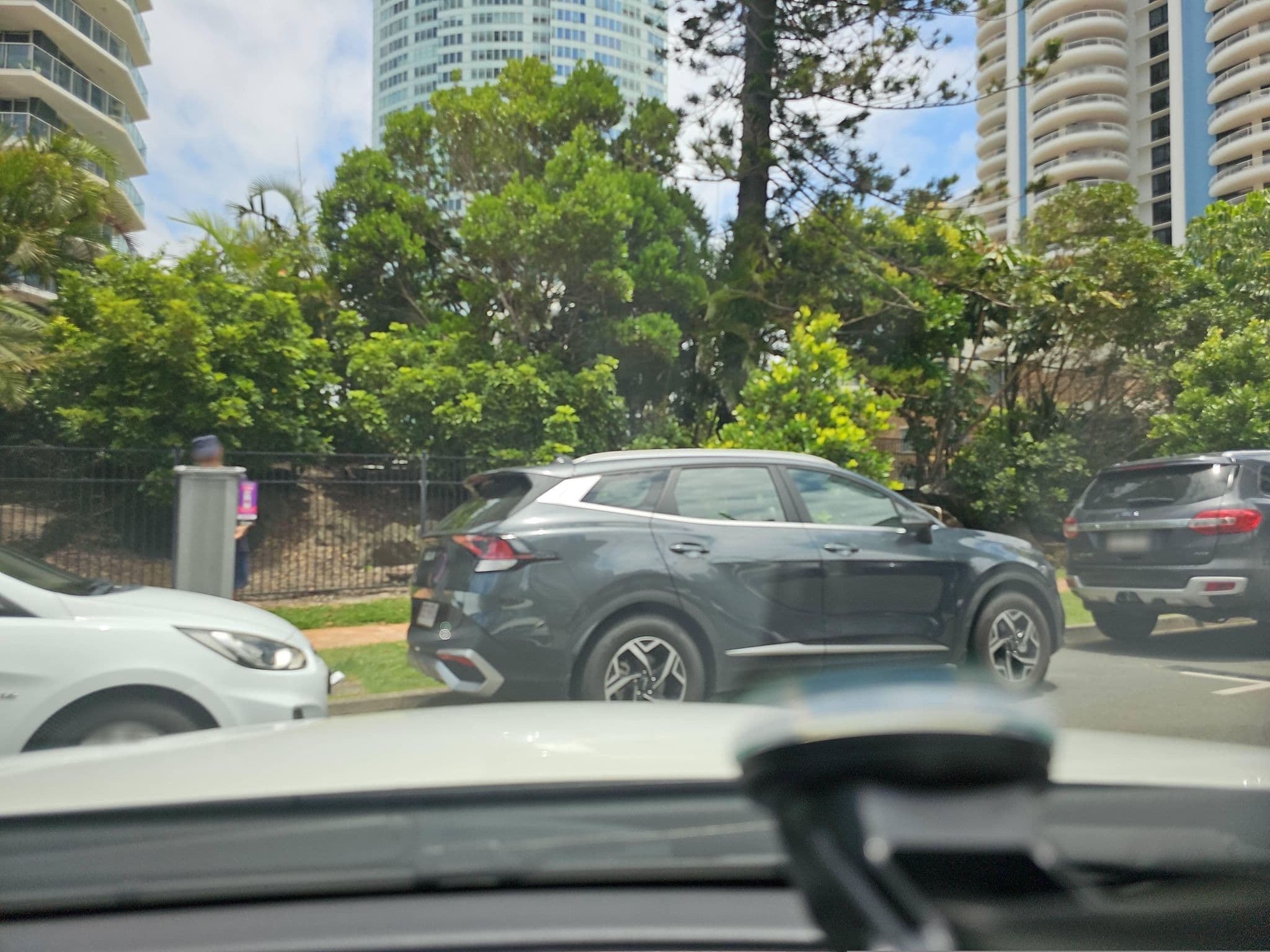 Street view near BreakFree Peninsula, Surfers Paradise — © Mooksey (CC BY-SA · Mapillary)