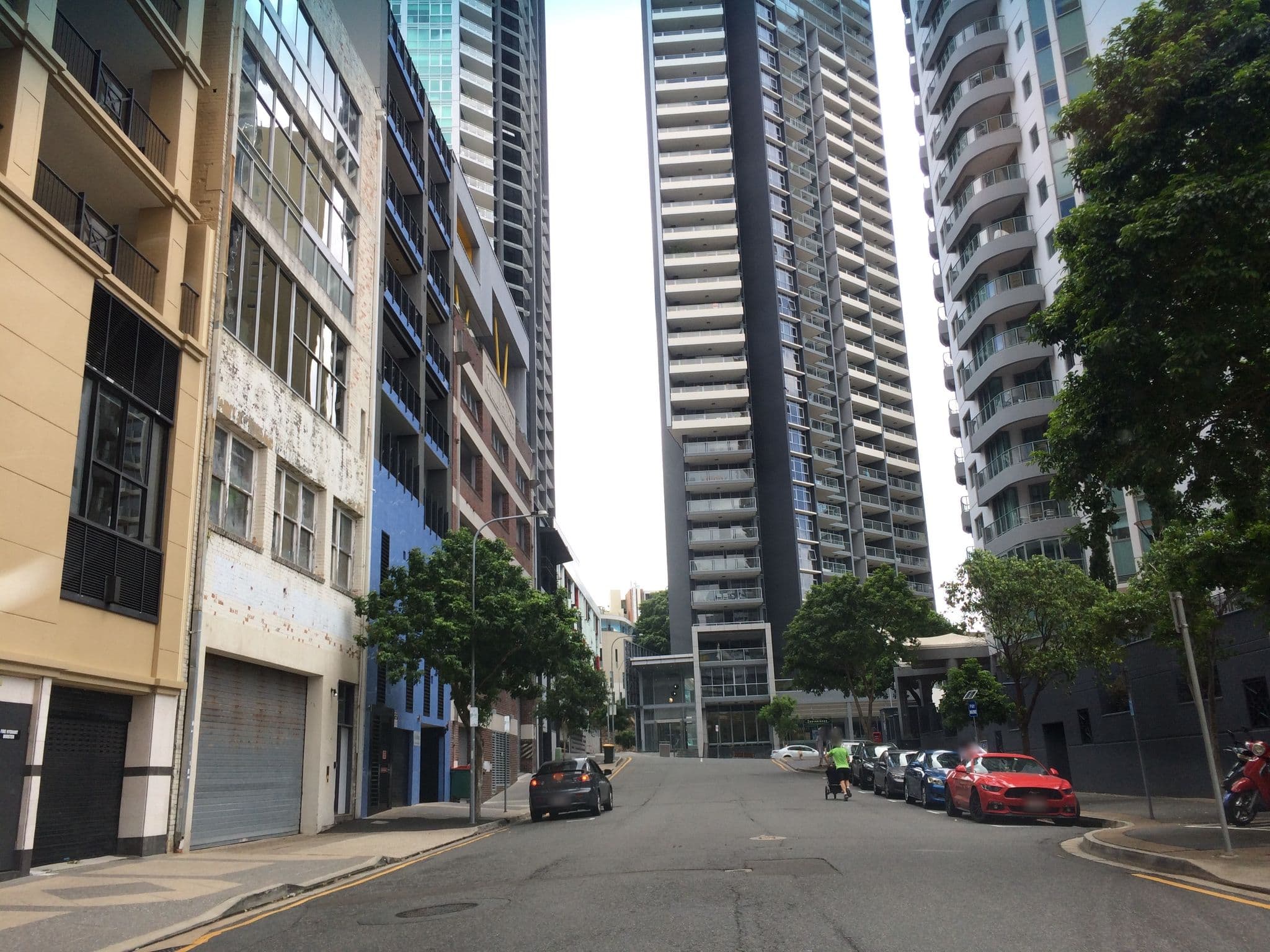 Street view near Brisbane Marriott Hotel, Brisbane — © hoylen (CC BY-SA · Mapillary)