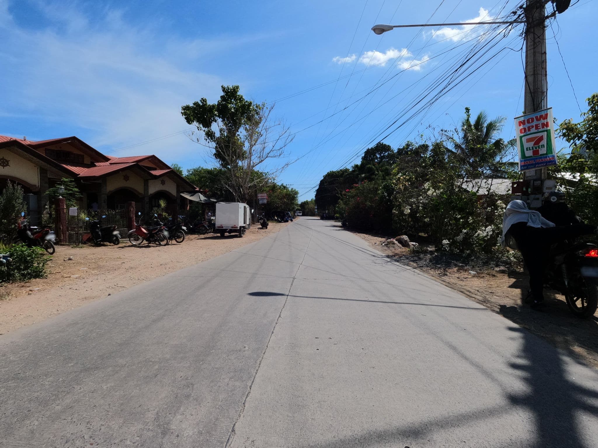 Street view near 薄荷茉莉酒店 Molly Resort Bohol, Tawala — © GOwin (CC BY-SA · Mapillary)
