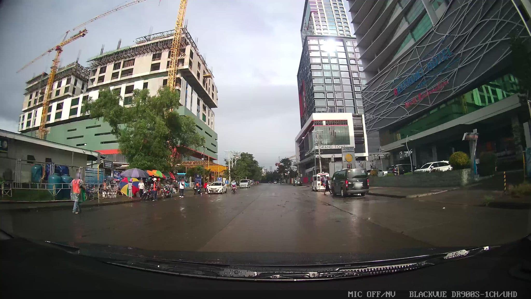 Street view near Bayfront Hotel, Baugo — © Kaart---FRONT (CC BY-SA · Mapillary)